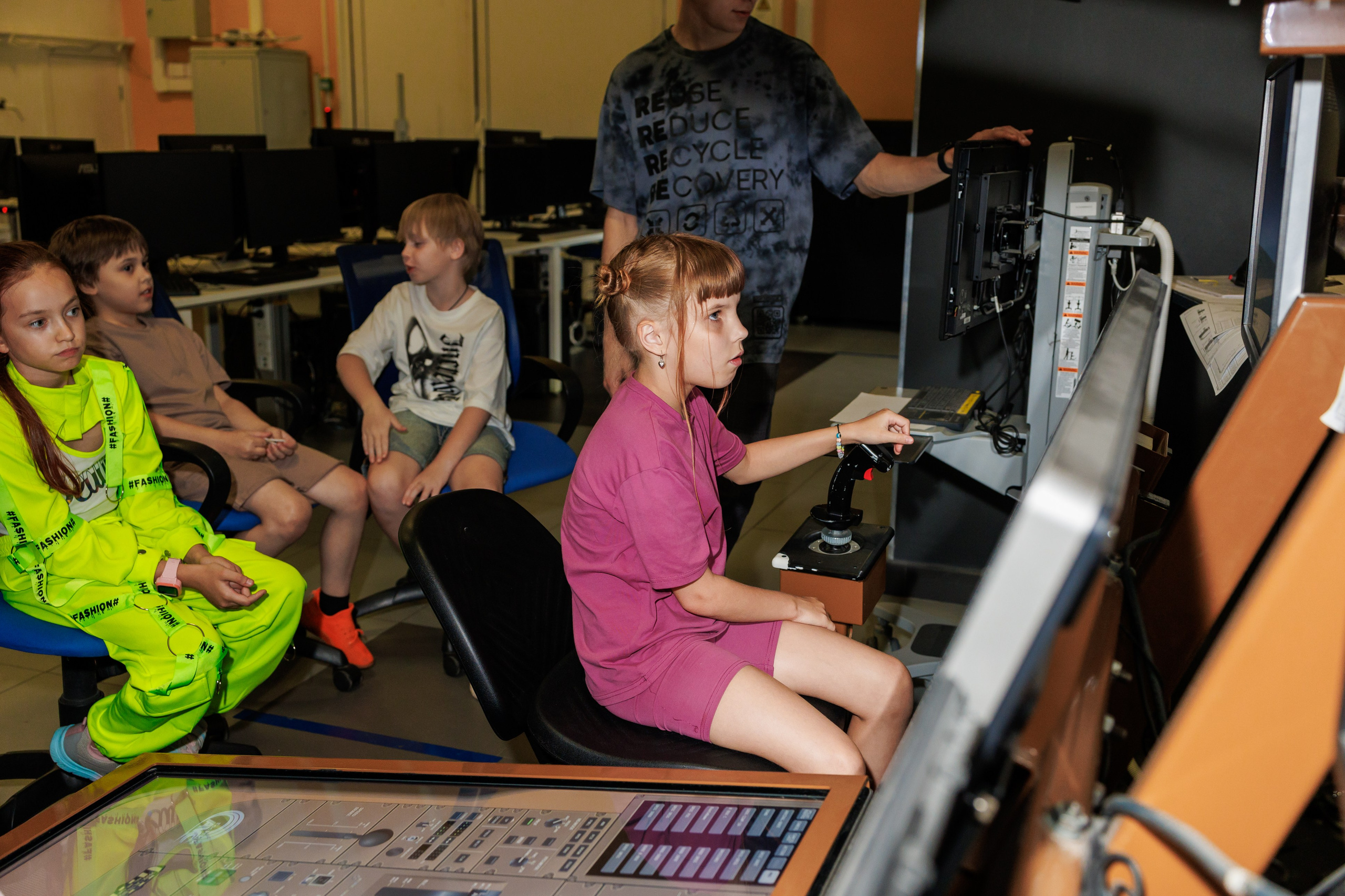День Рождения в Технопарке. Фотограф в Москве Дмитрий Емельянов