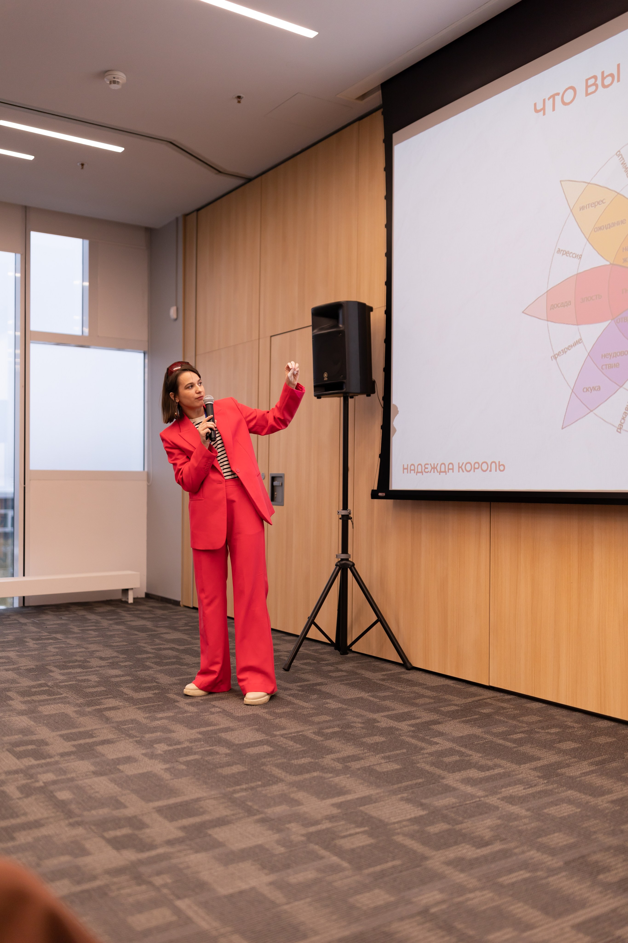 Только суть ЛИДЕР (Сколково). Сказочный фотограф для Вас и Вашей семьи