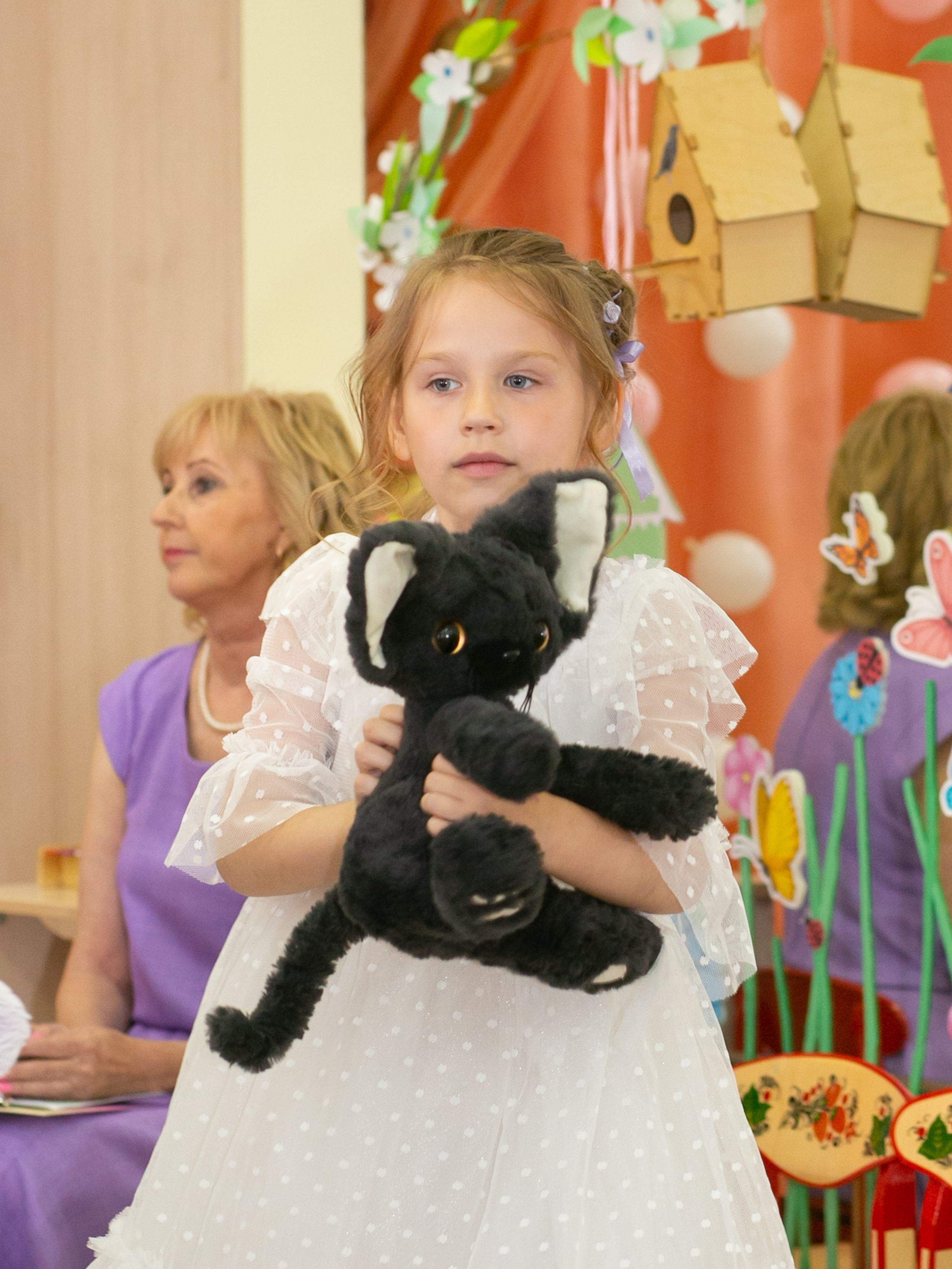 Выпускные и Утренники. Фотограф новорожденных и семейный фотограф НСО г. Бердск Марина Львова