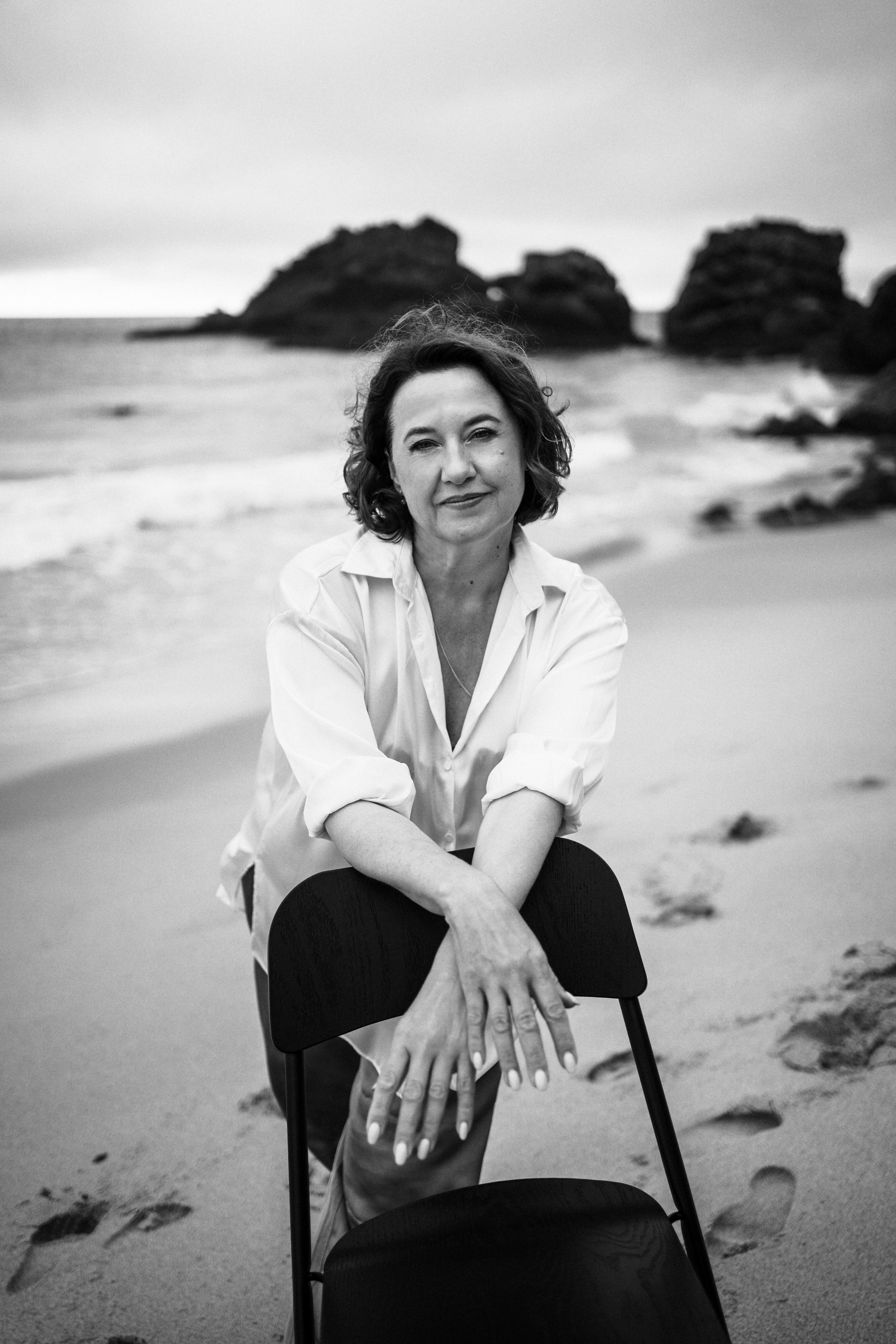 Lisbon&Ocean. I’m Julia Idamzhapova, a photographer based in Lisbon, creating natural and timeless images