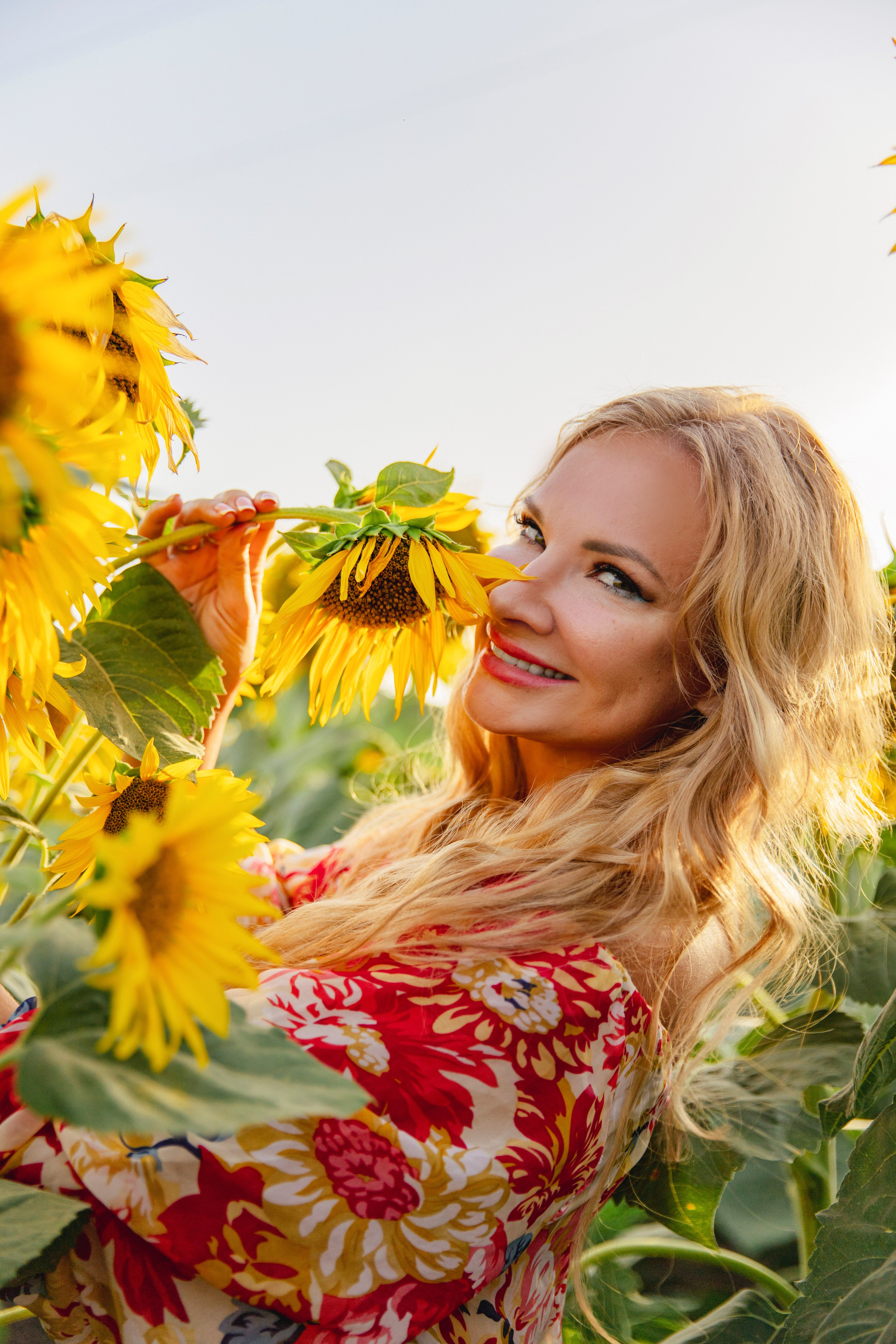 ФОТОСЕССИЯ В ПОДСОЛНУХАХ. Портретный фотограф в Краснодаре Надежда Елынко