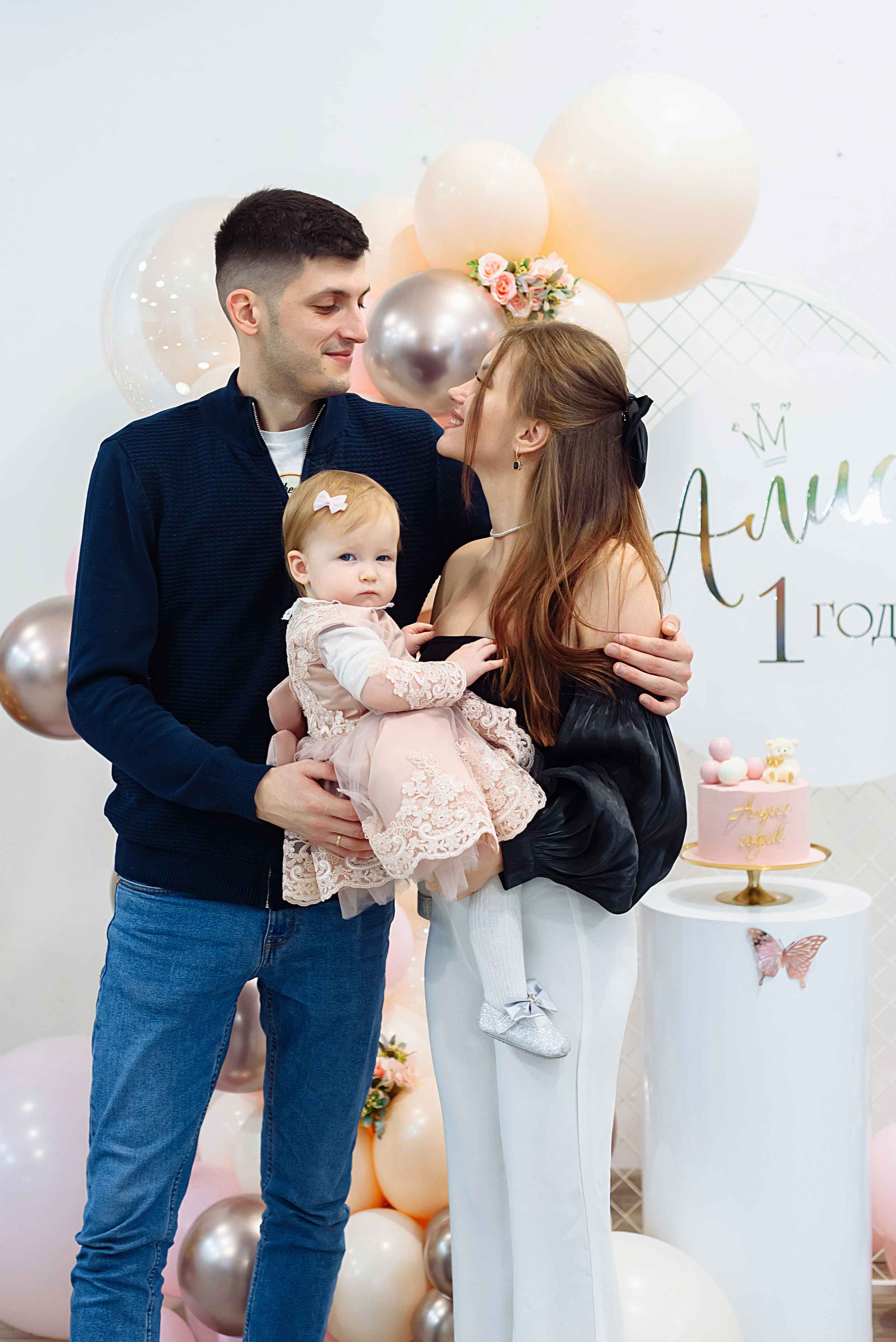 Алисе годик. Детский и семейный фотограф Эльмира Веселова