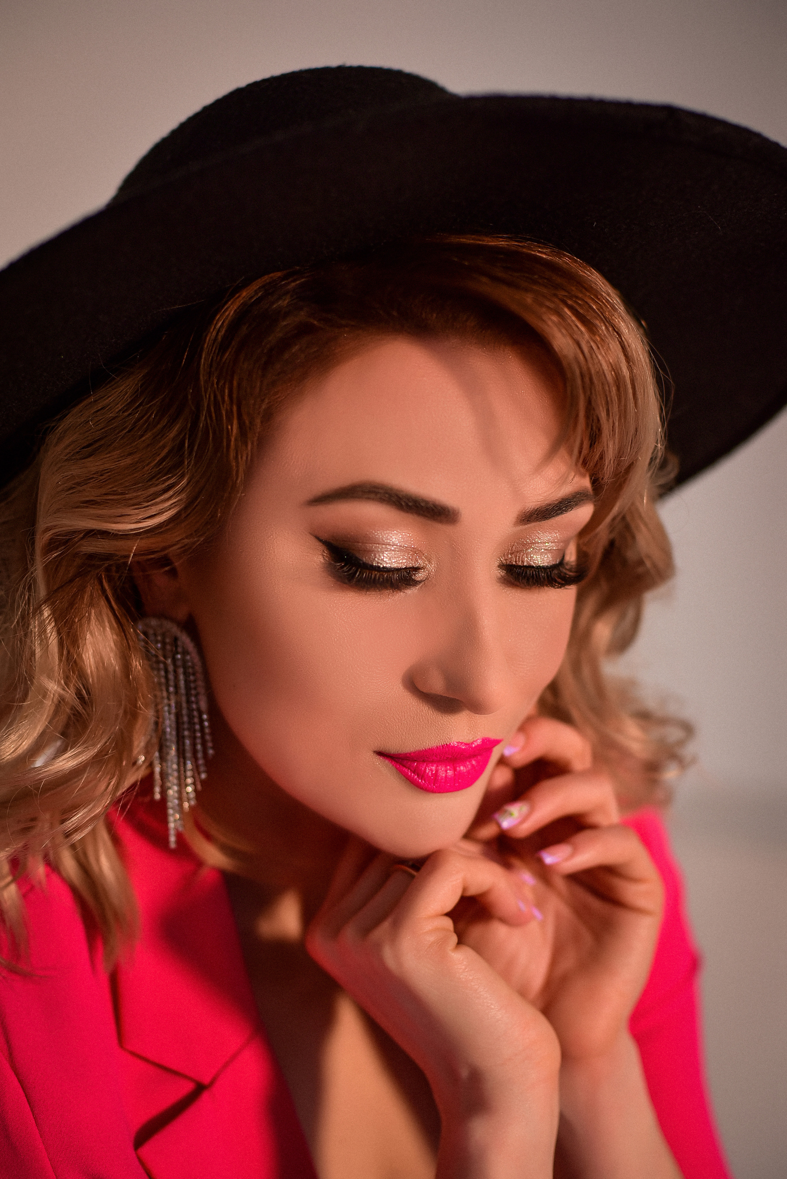 Фоновая студия. Семейный и свадебный фотограф в Донецке Донская Анастасия