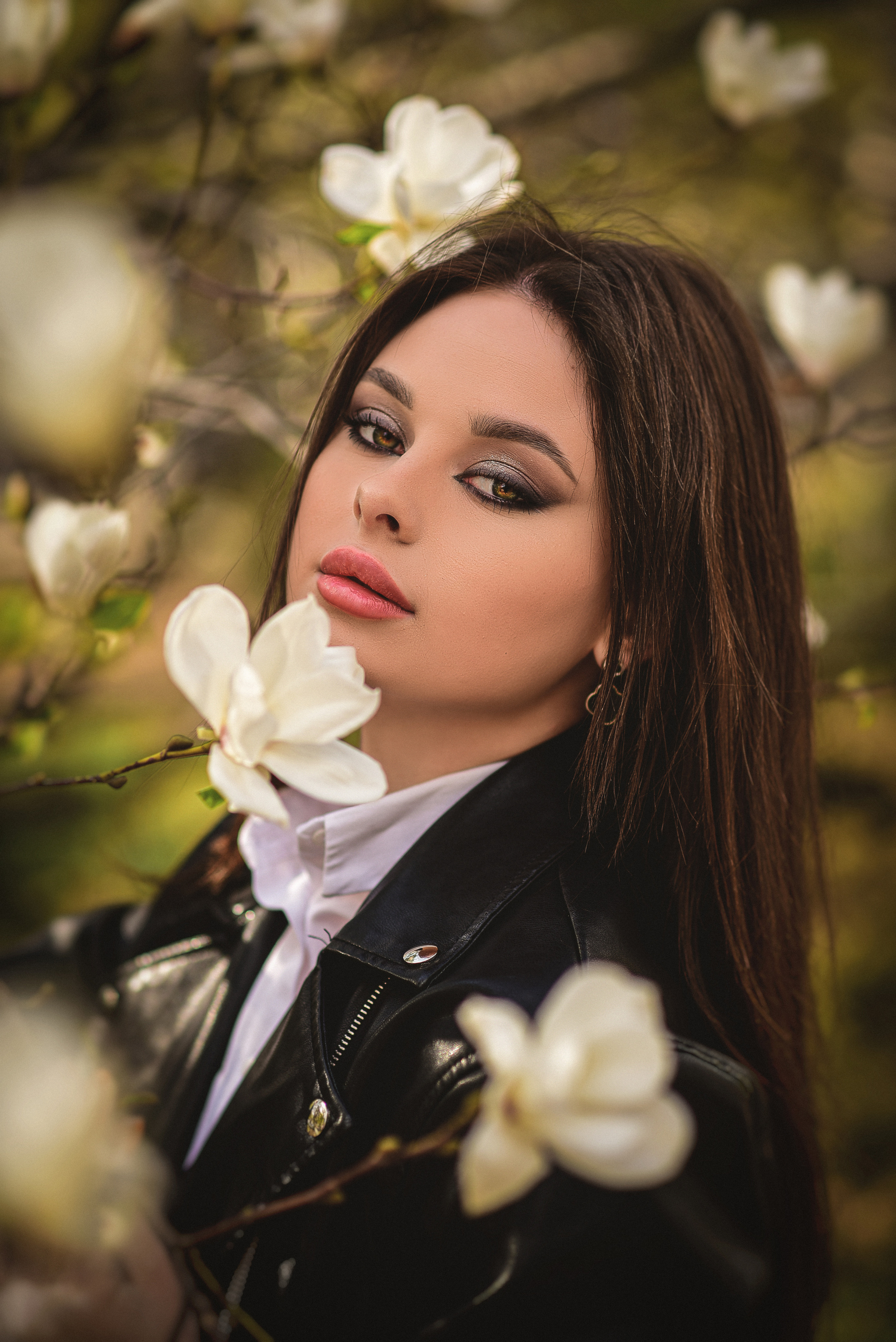 Весна. Съемка в цветении. Семейный и свадебный фотограф в Донецке Донская Анастасия