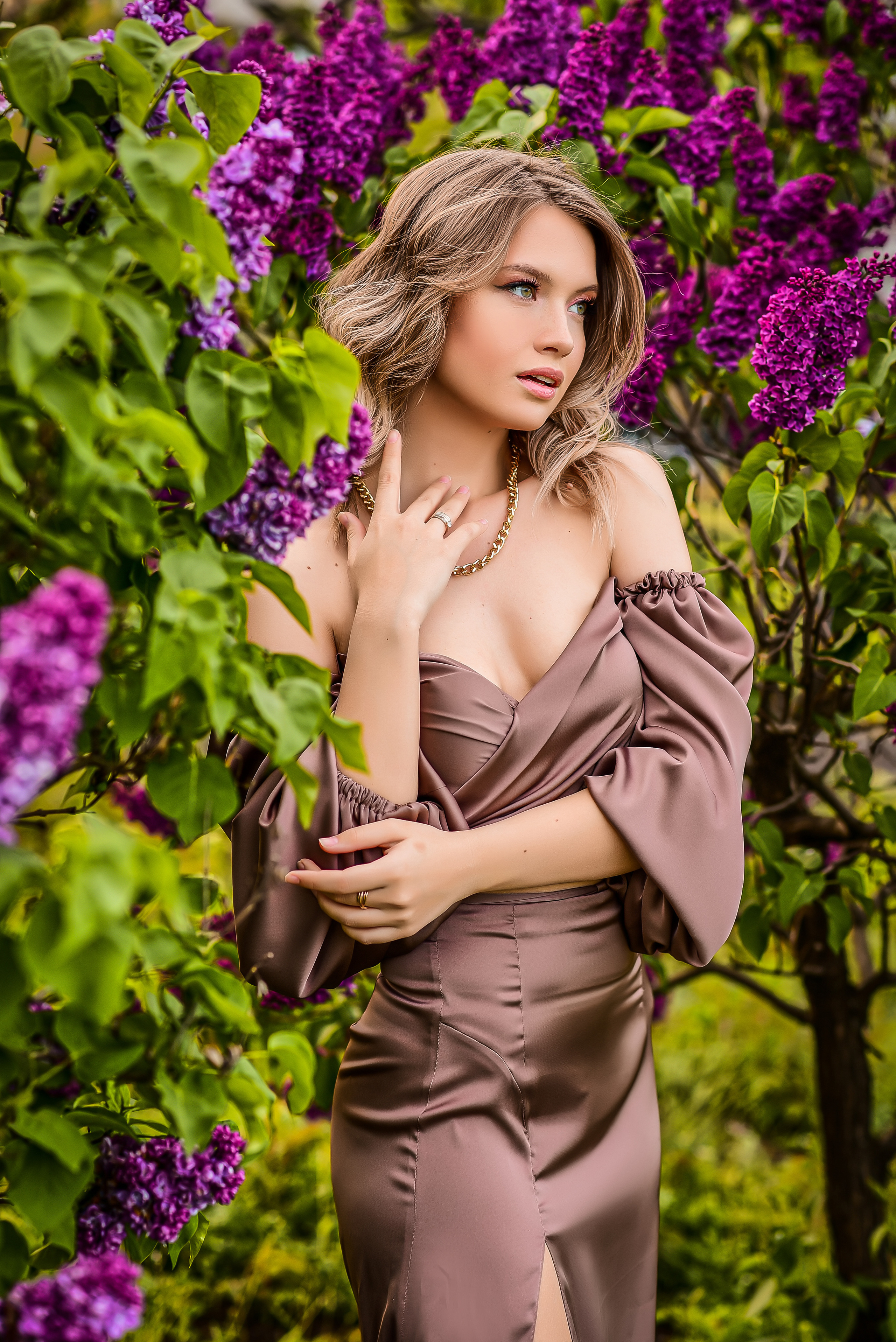 Весна. Съемка в цветении. Семейный и свадебный фотограф в Донецке Донская Анастасия