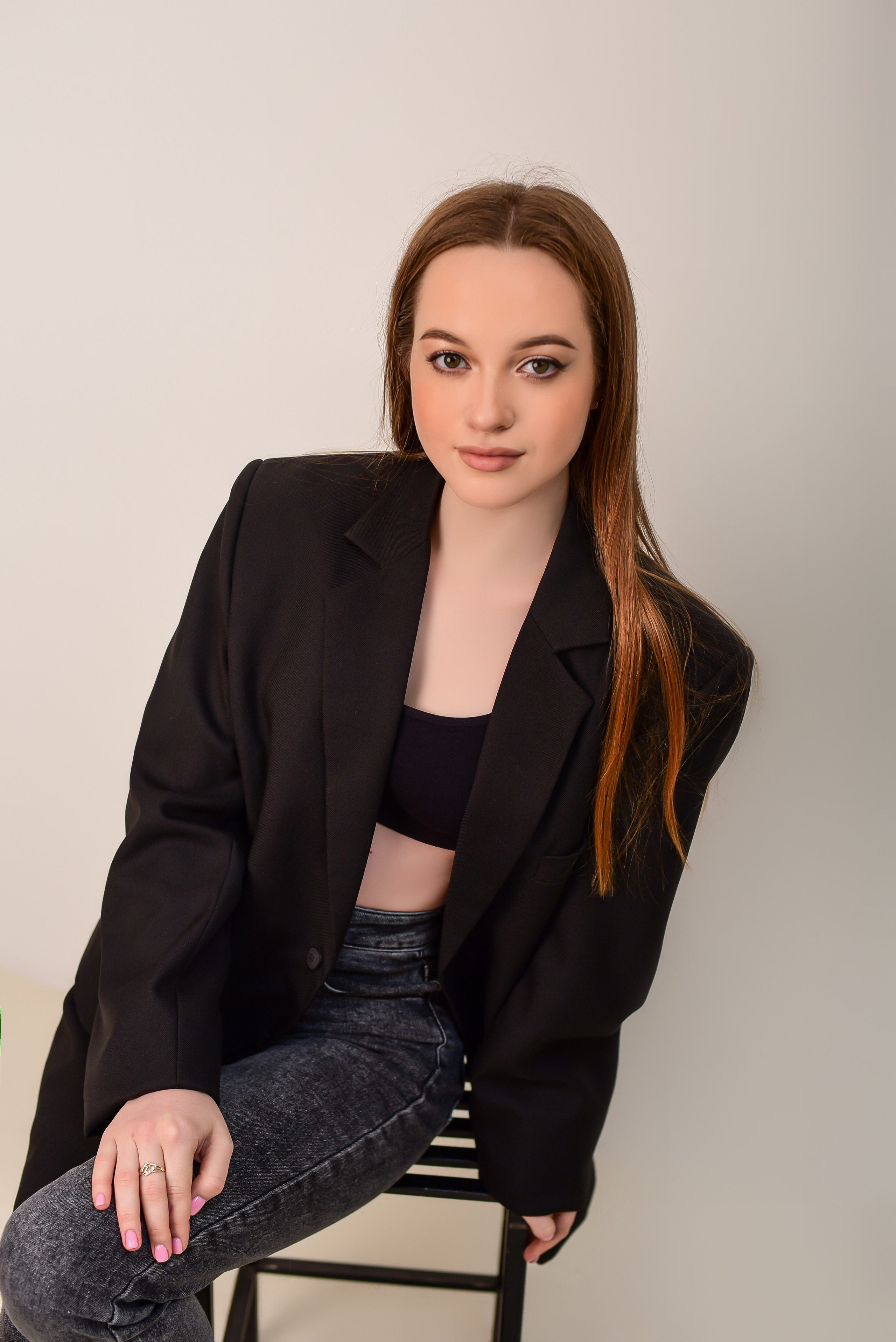 Фоновая студия. Семейный и свадебный фотограф в Донецке Донская Анастасия