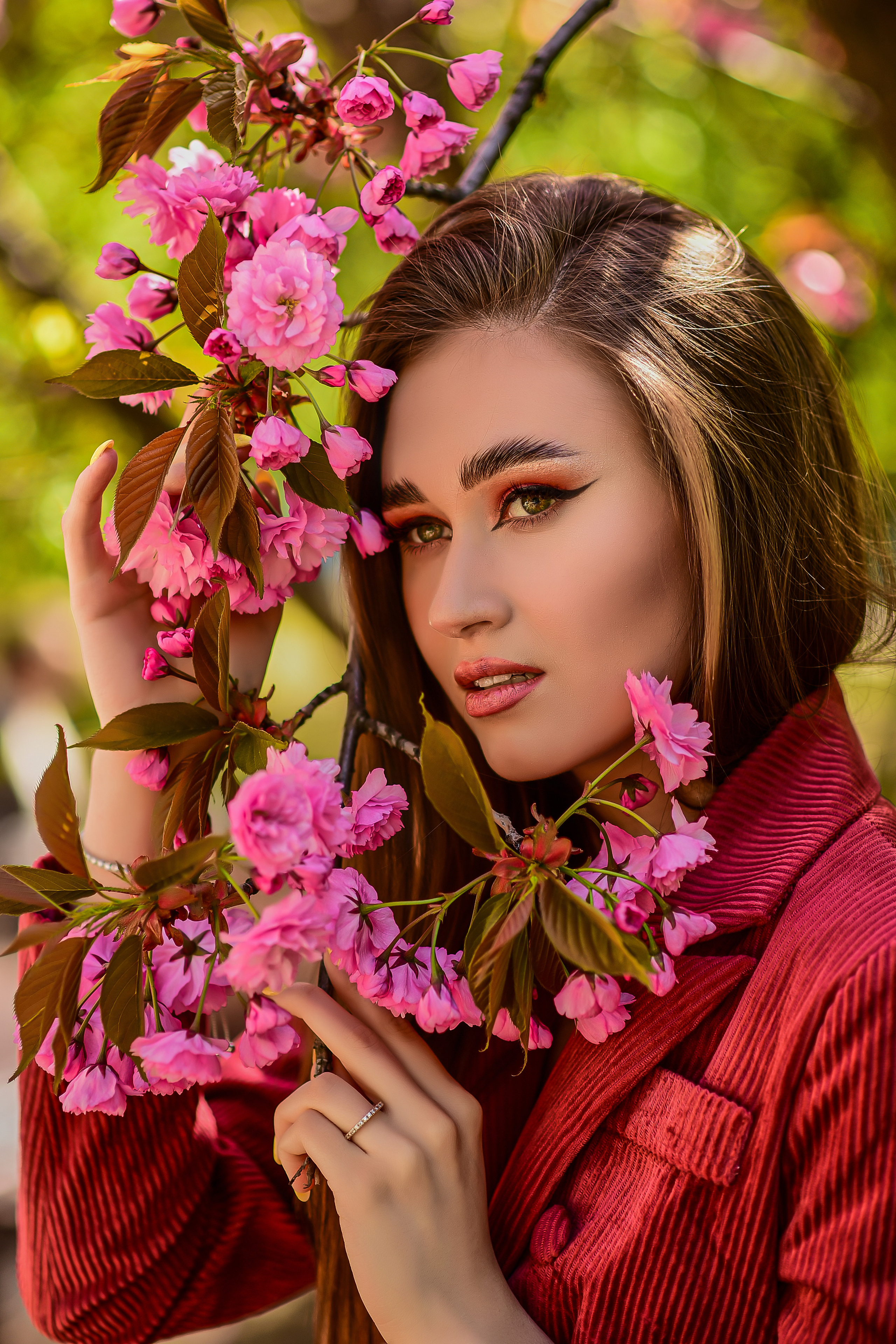 Весна. Съемка в цветении. Семейный и свадебный фотограф в Донецке Донская Анастасия