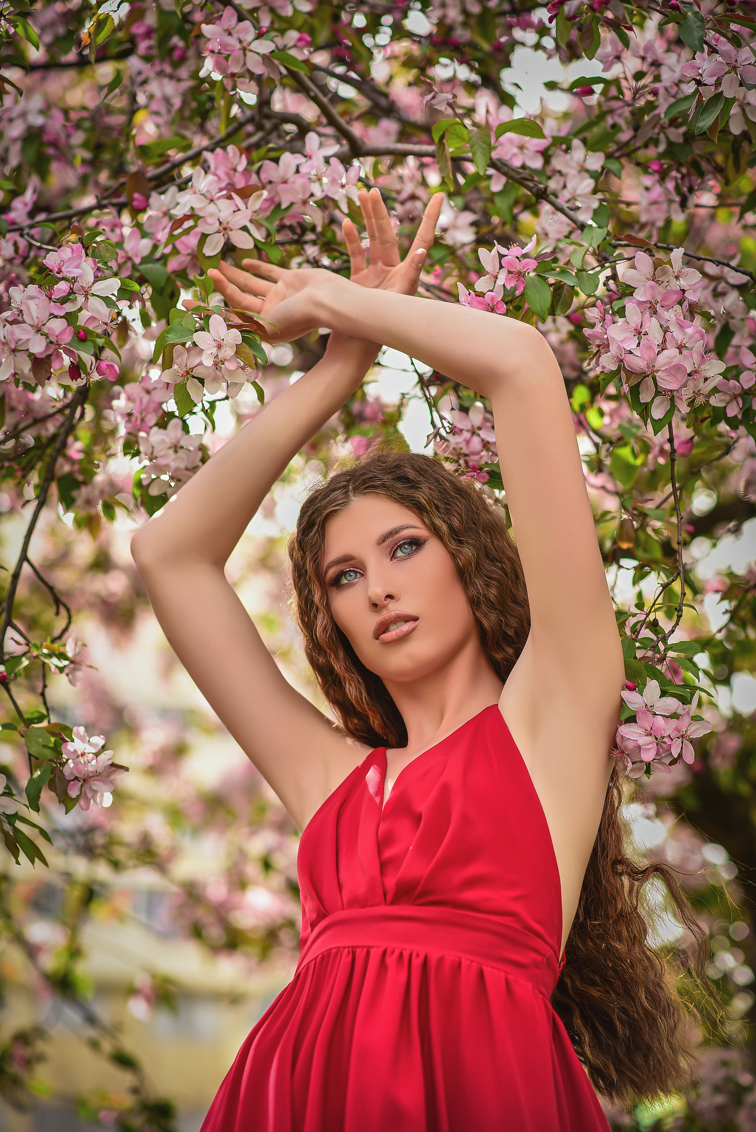 Весна. Съемка в цветении. Семейный и свадебный фотограф в Донецке Донская Анастасия