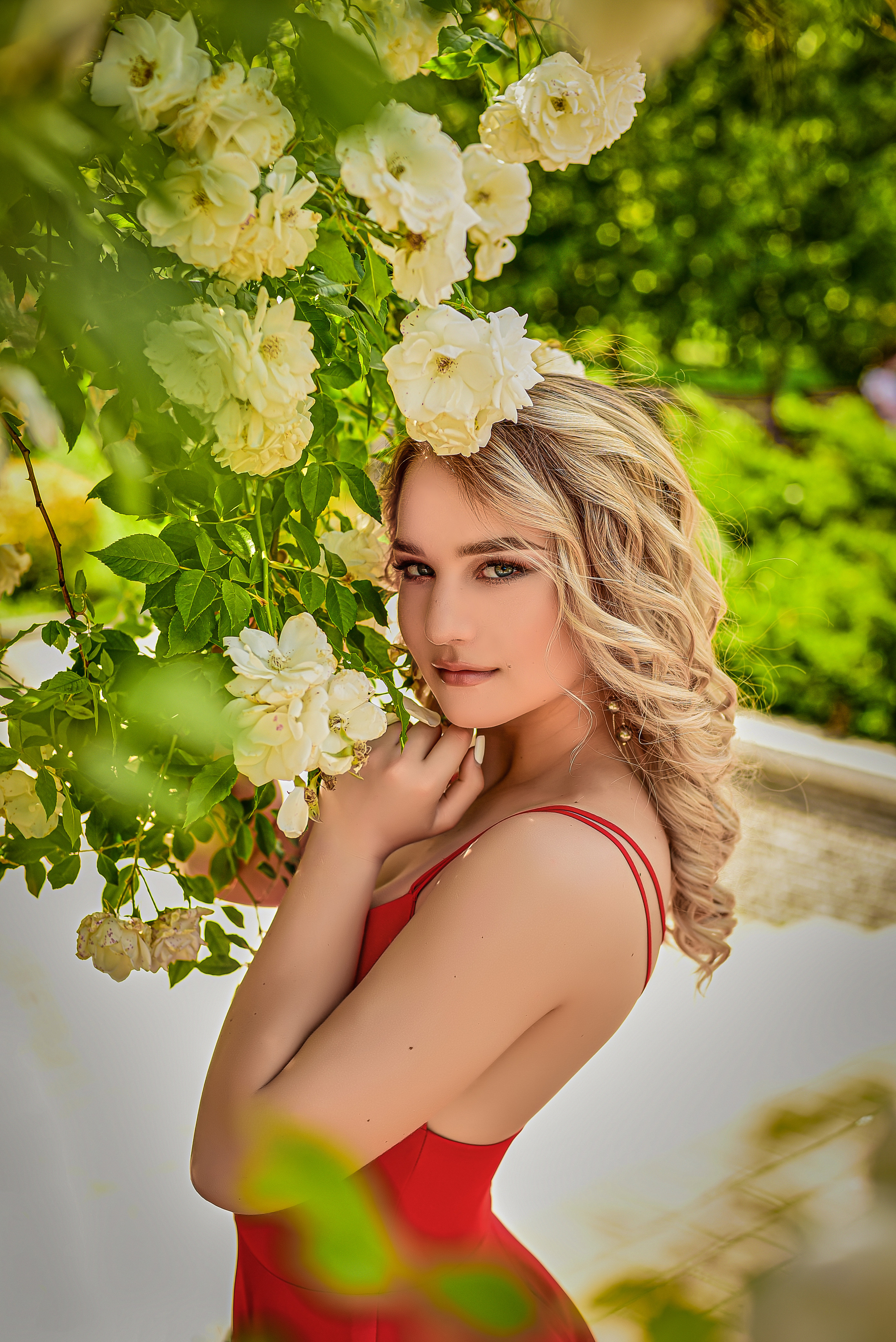 Весна. Съемка в цветении. Семейный и свадебный фотограф в Донецке Донская Анастасия