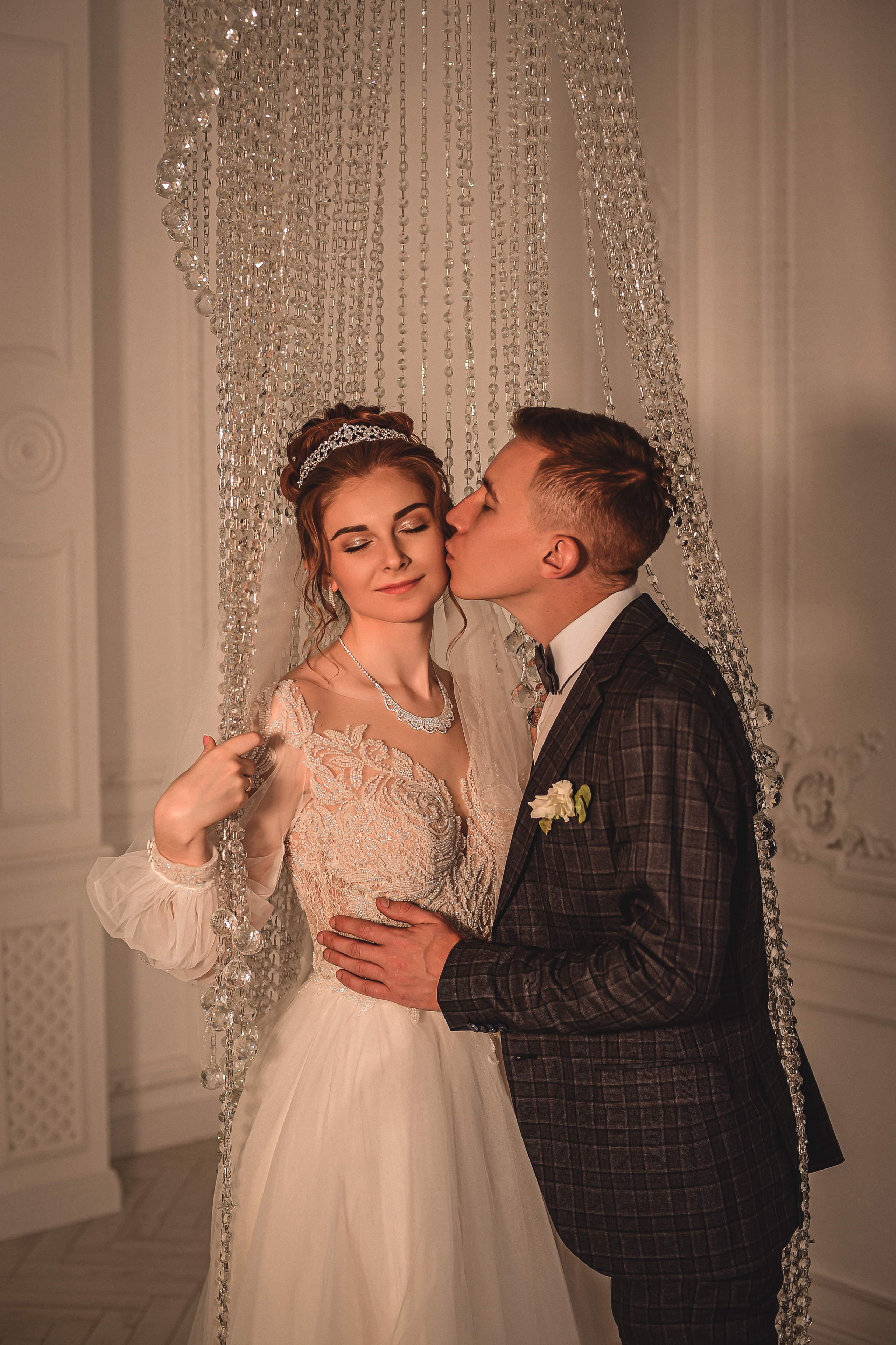 Съемка в студии, гостинице. Семейный и свадебный фотограф в Донецке Донская Анастасия