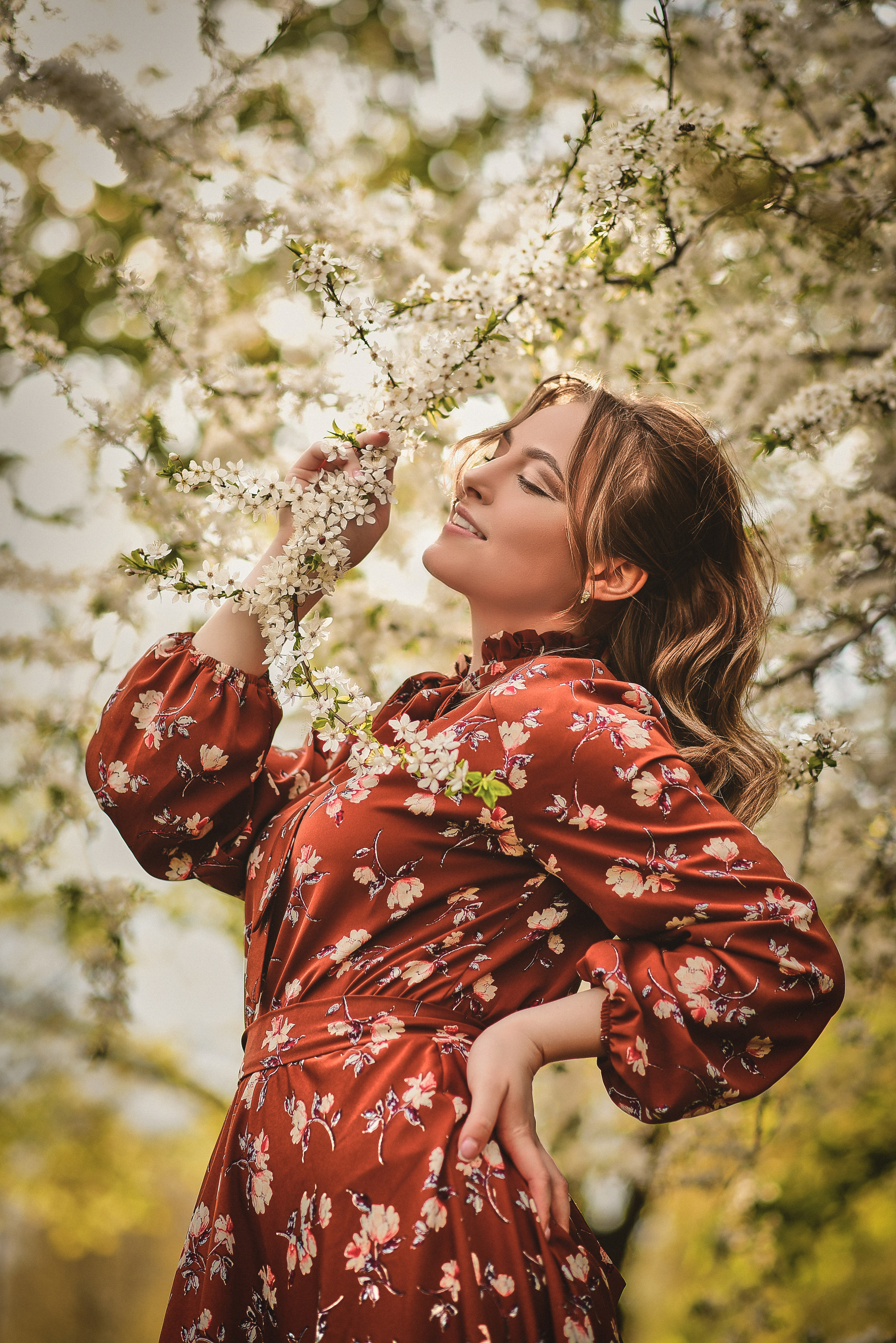 Весна. Съемка в цветении. Семейный и свадебный фотограф в Донецке Донская Анастасия