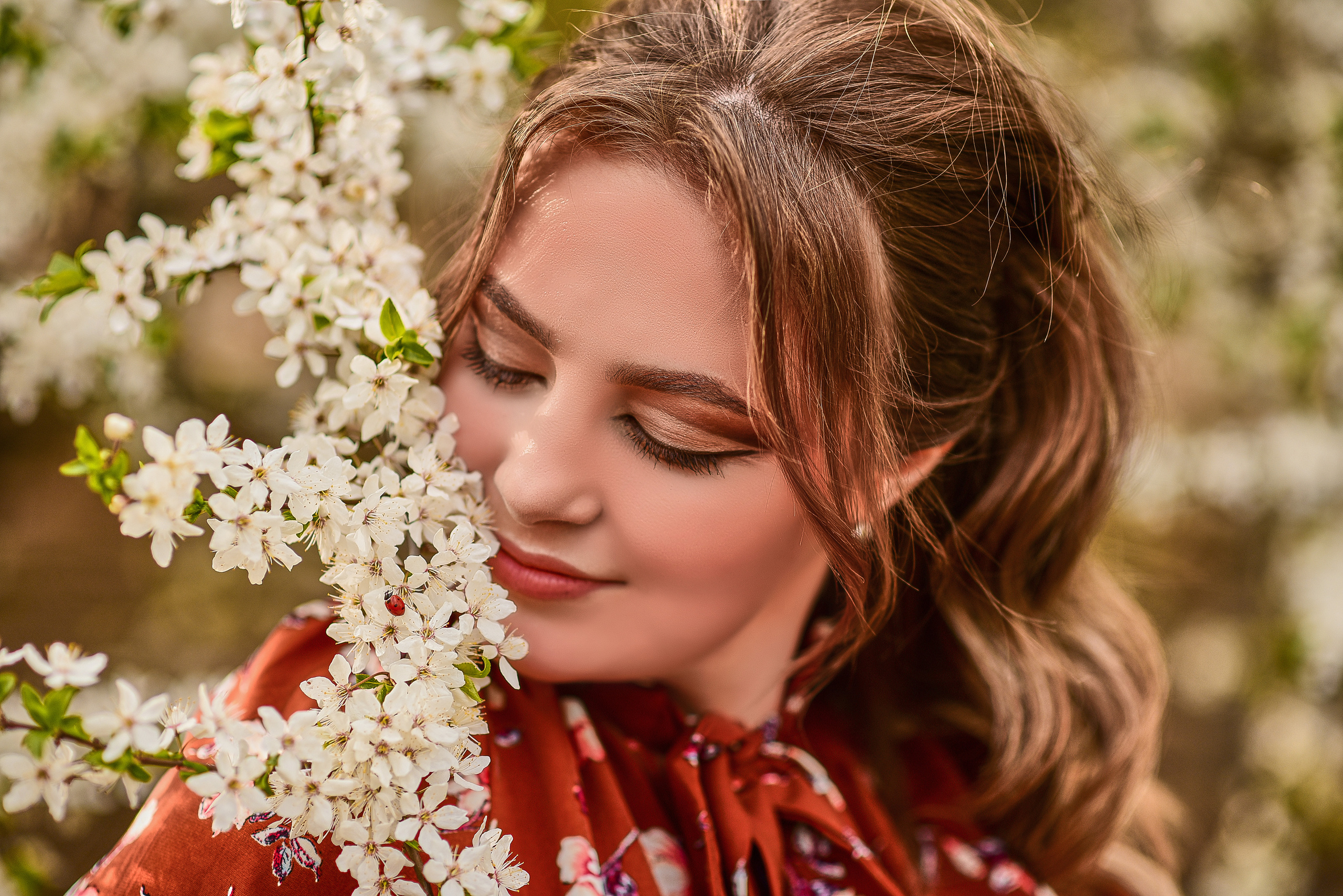Весна. Съемка в цветении. Семейный и свадебный фотограф в Донецке Донская Анастасия