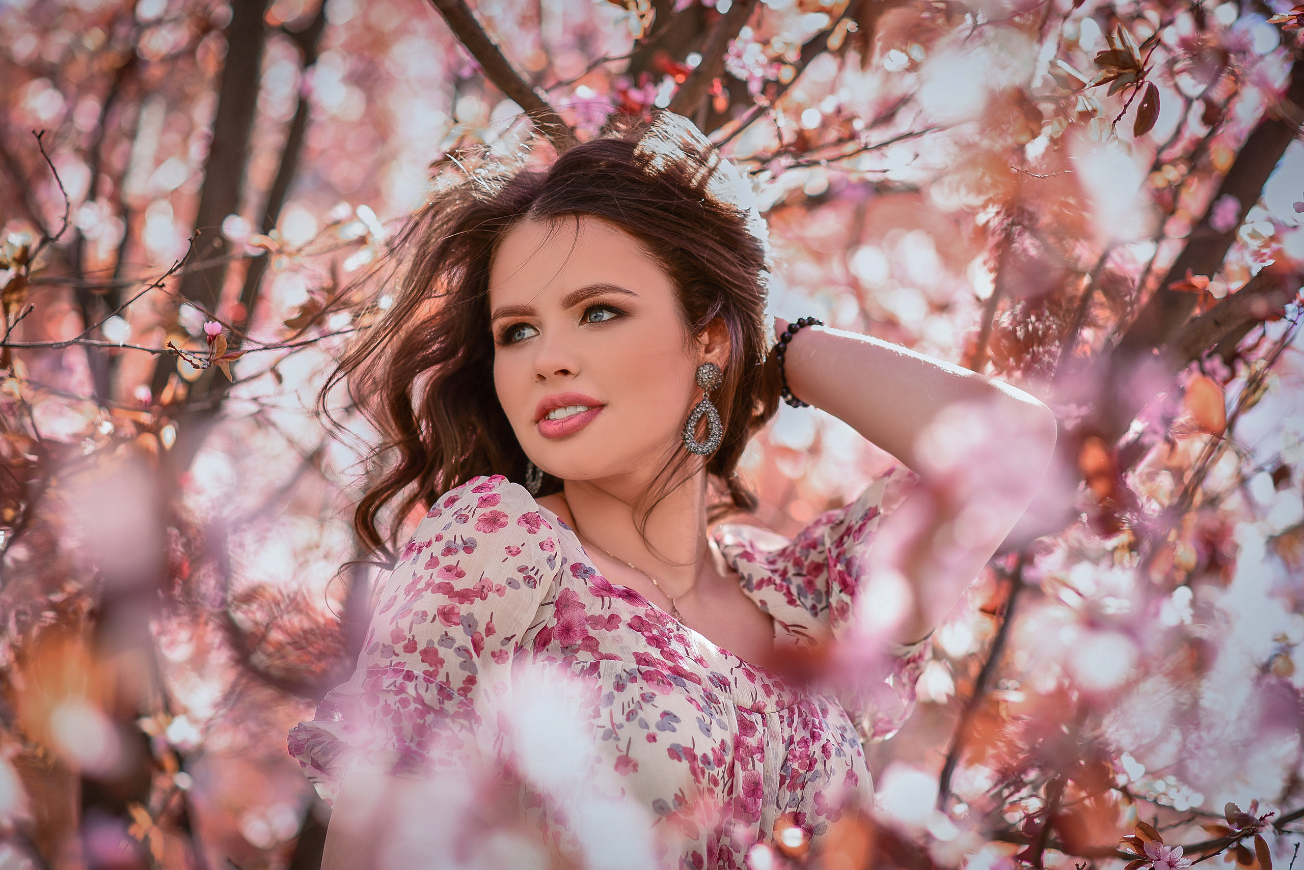 Весна. Съемка в цветении. Семейный и свадебный фотограф в Донецке Донская Анастасия