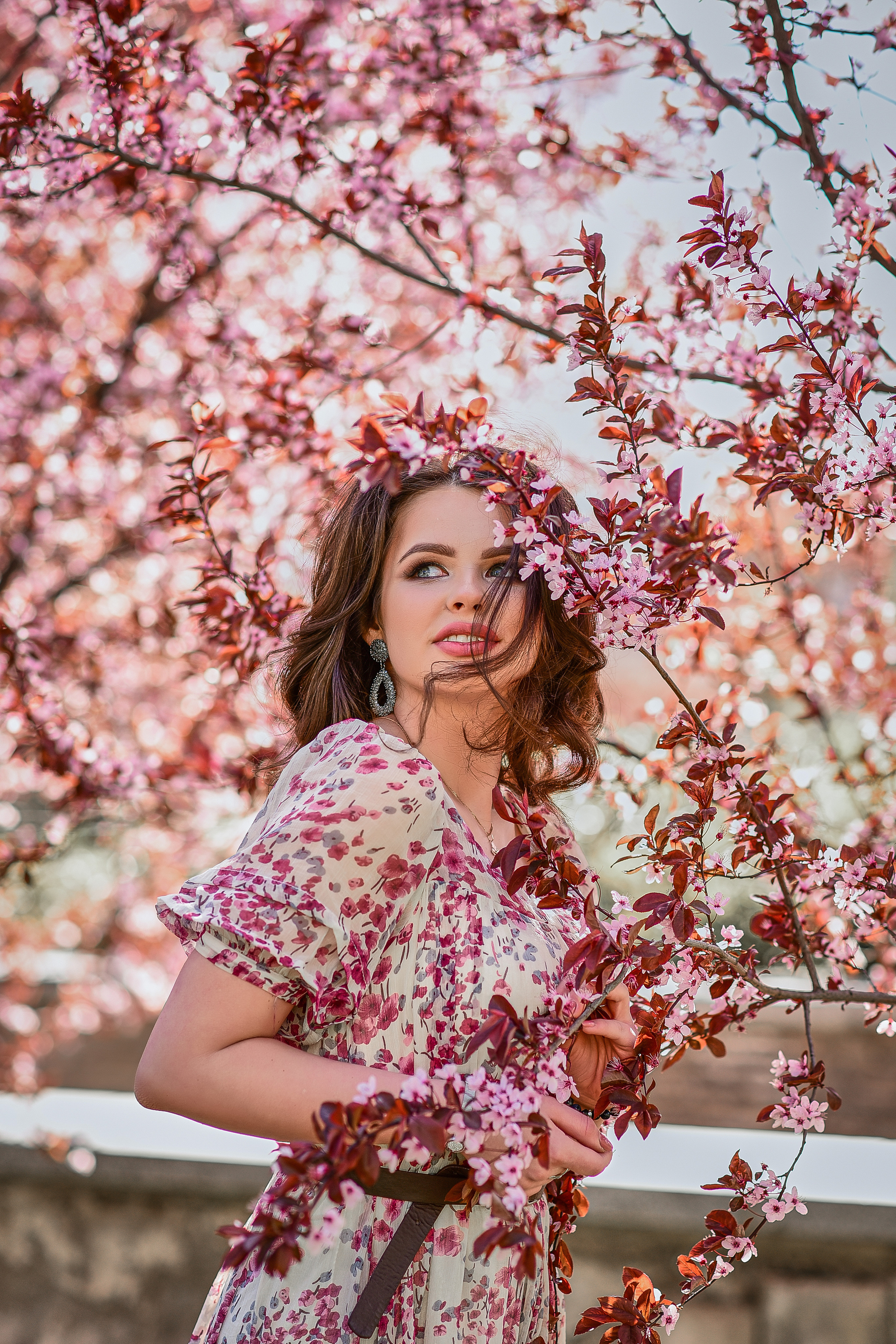 Весна. Съемка в цветении. Семейный и свадебный фотограф в Донецке Донская Анастасия