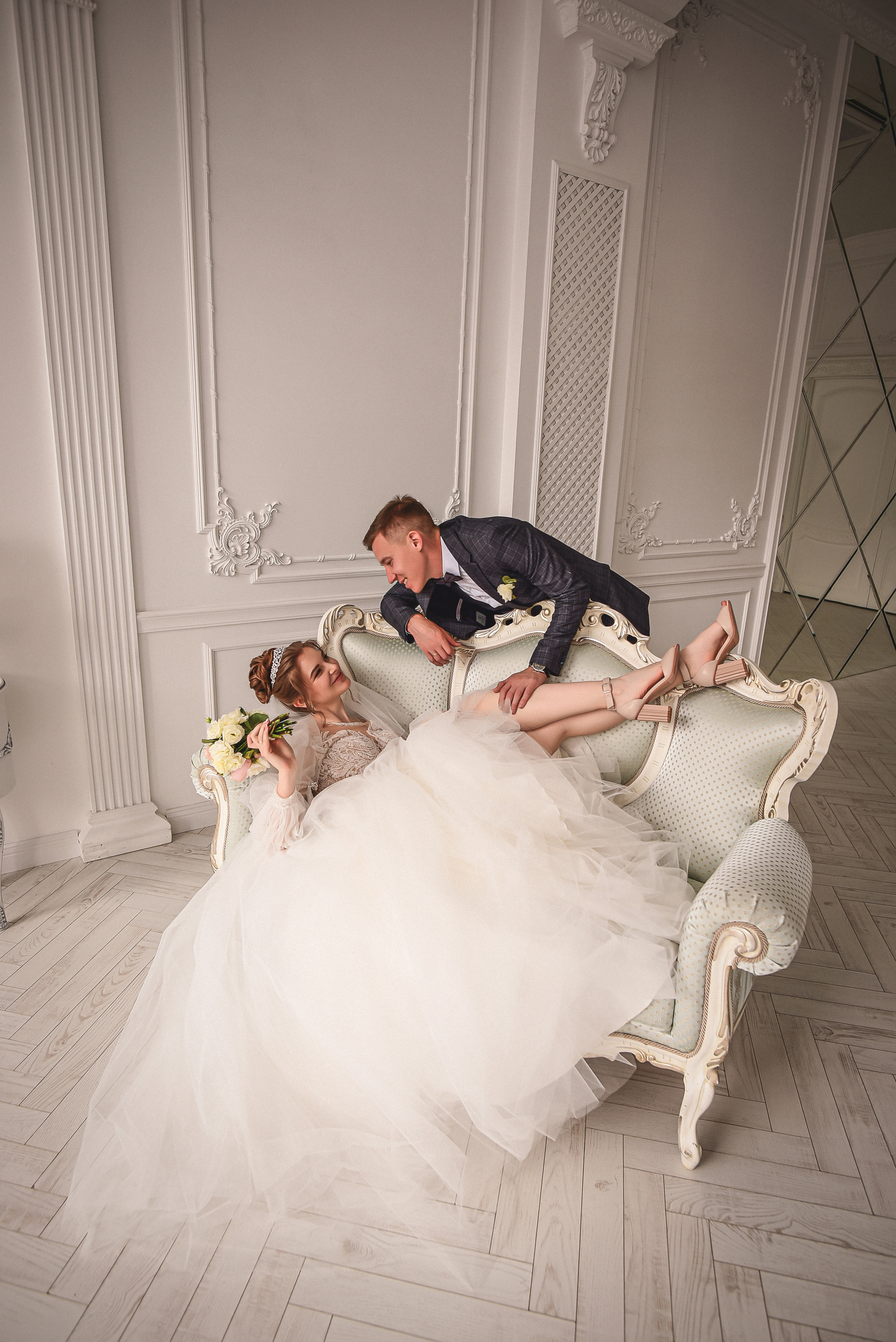 Съемка в студии, гостинице. Семейный и свадебный фотограф в Донецке Донская Анастасия