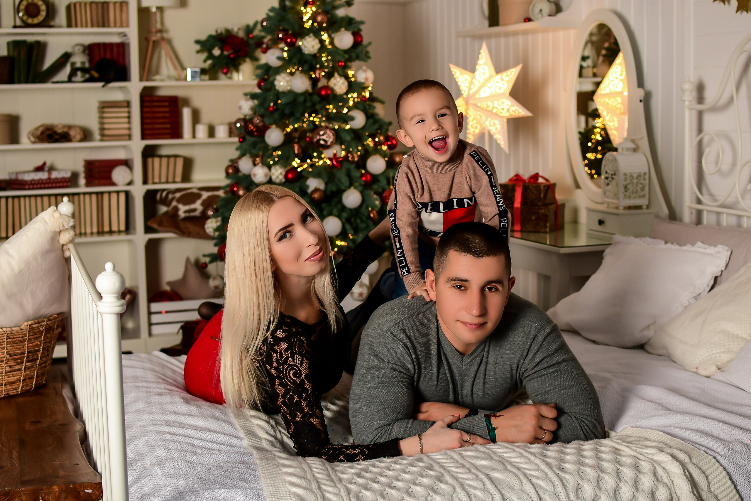 Семейные фотографии. Семейный и свадебный фотограф в Донецке Донская Анастасия