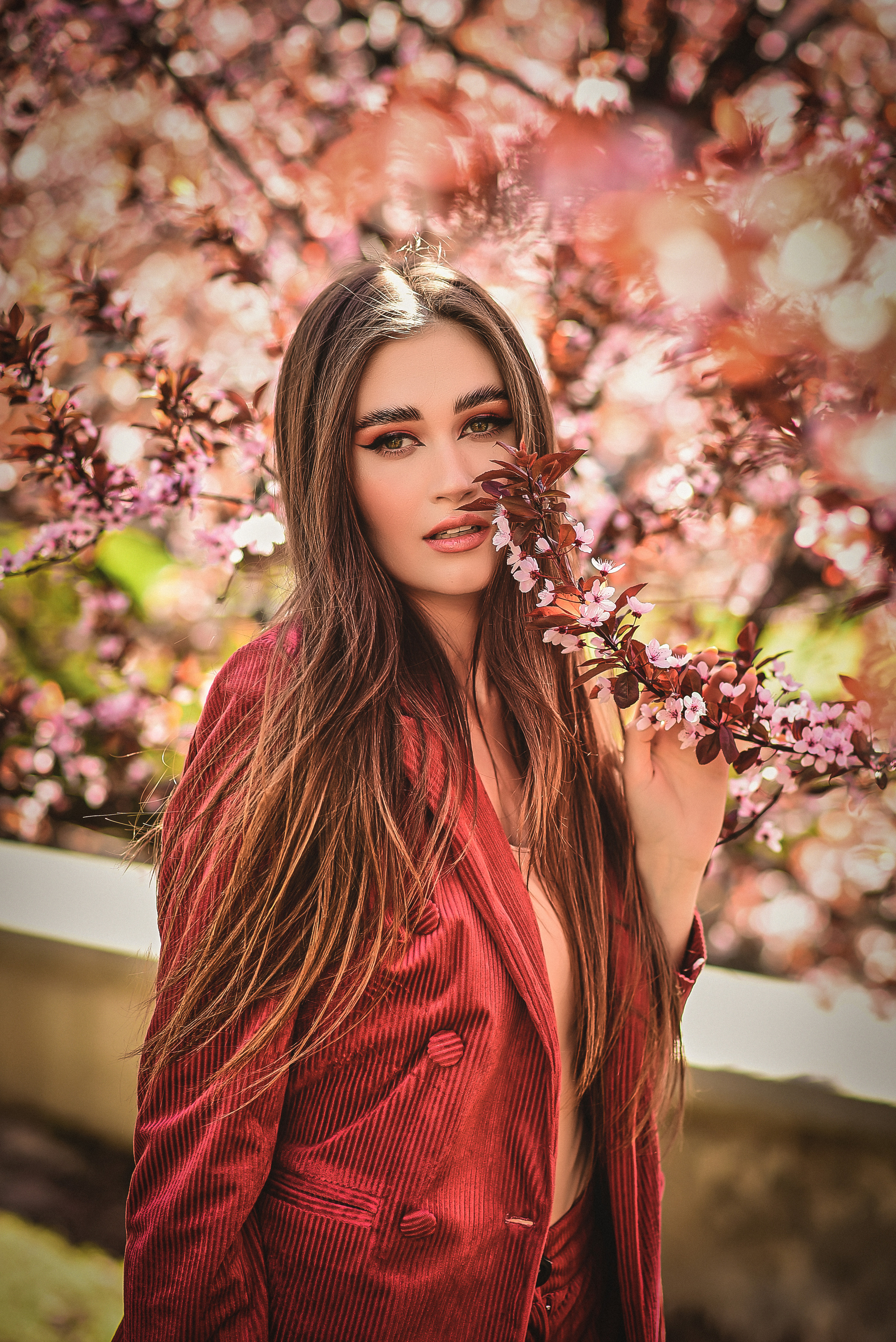 Весна. Съемка в цветении. Семейный и свадебный фотограф в Донецке Донская Анастасия