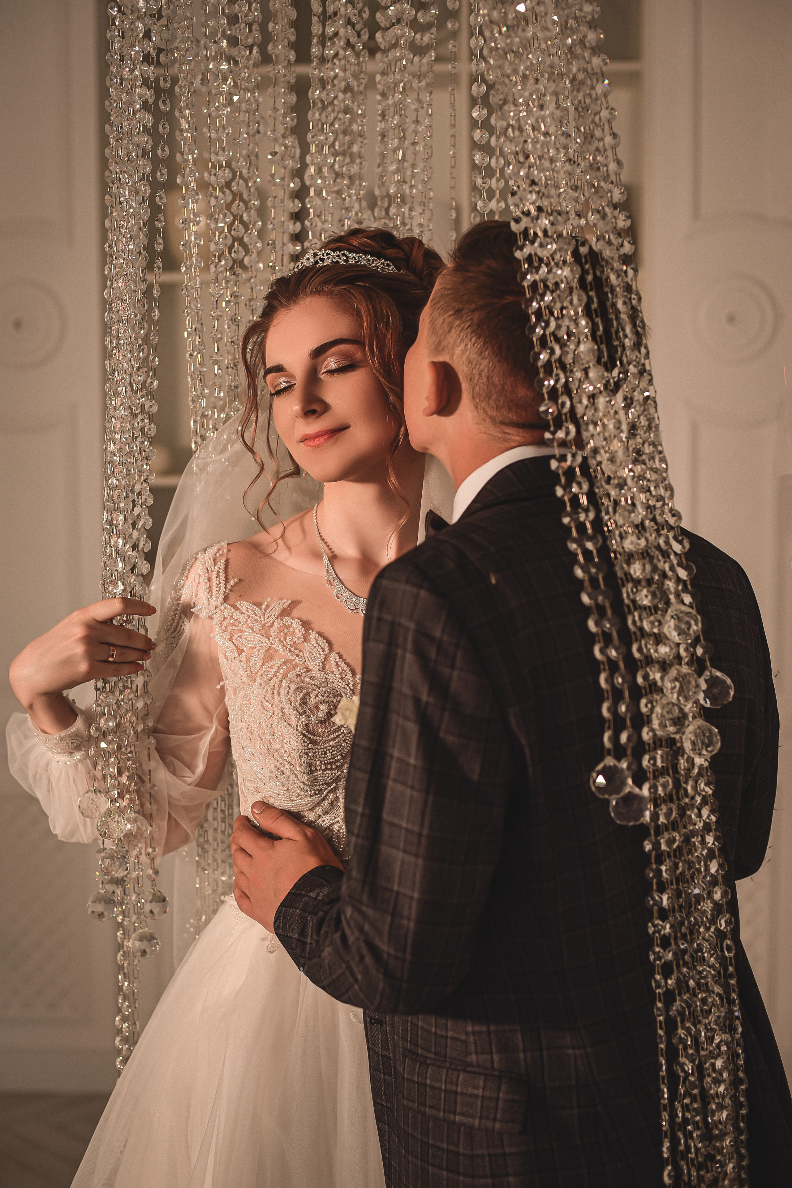 Съемка в студии, гостинице. Семейный и свадебный фотограф в Донецке Донская Анастасия