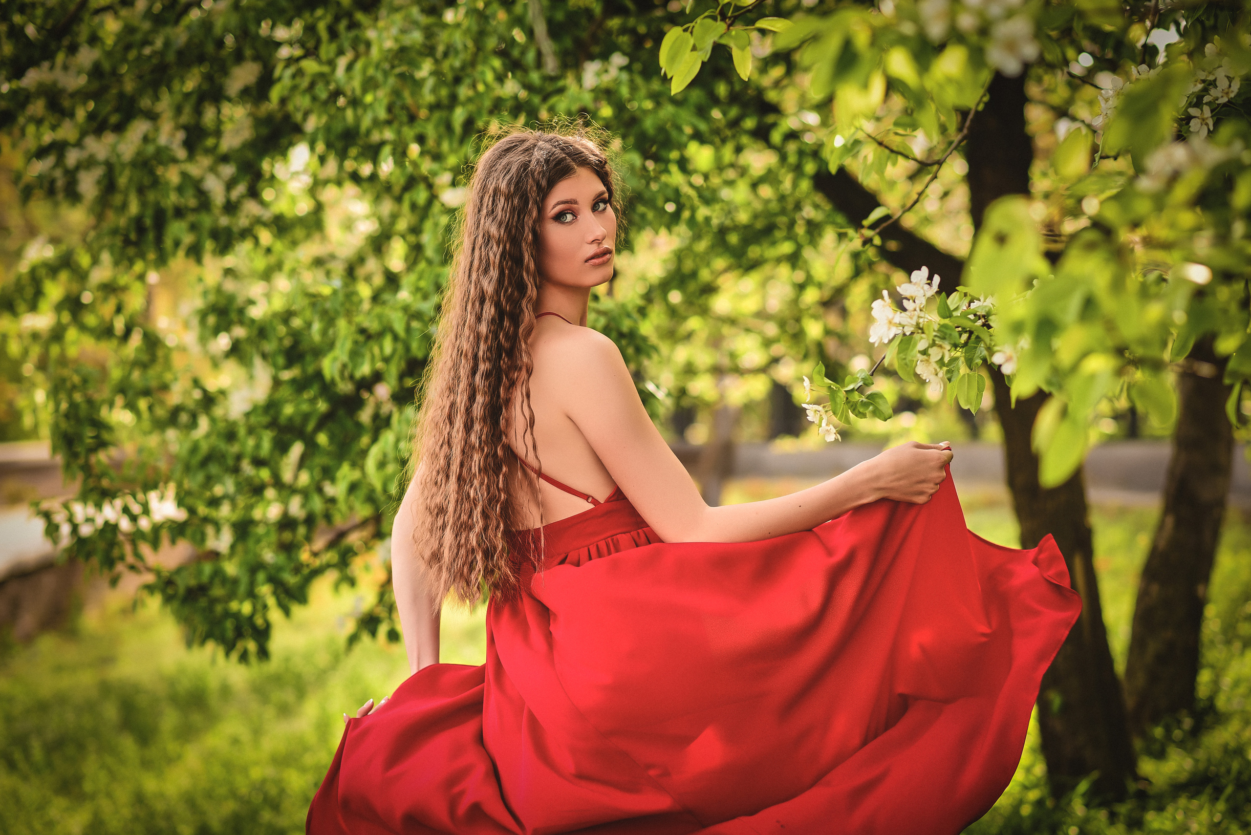 Весна. Съемка в цветении. Семейный и свадебный фотограф в Донецке Донская Анастасия