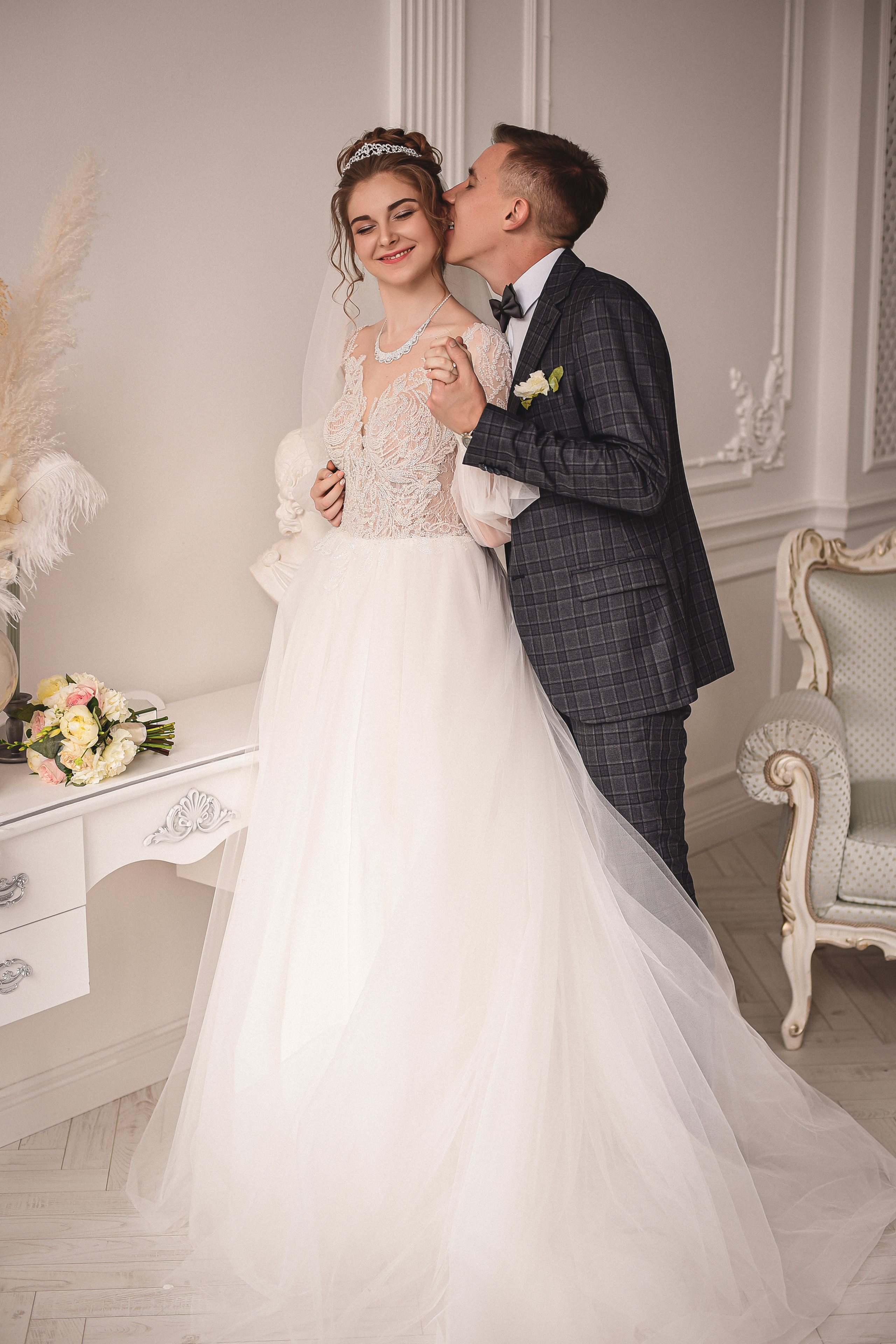 Съемка в студии, гостинице. Семейный и свадебный фотограф в Донецке Донская Анастасия