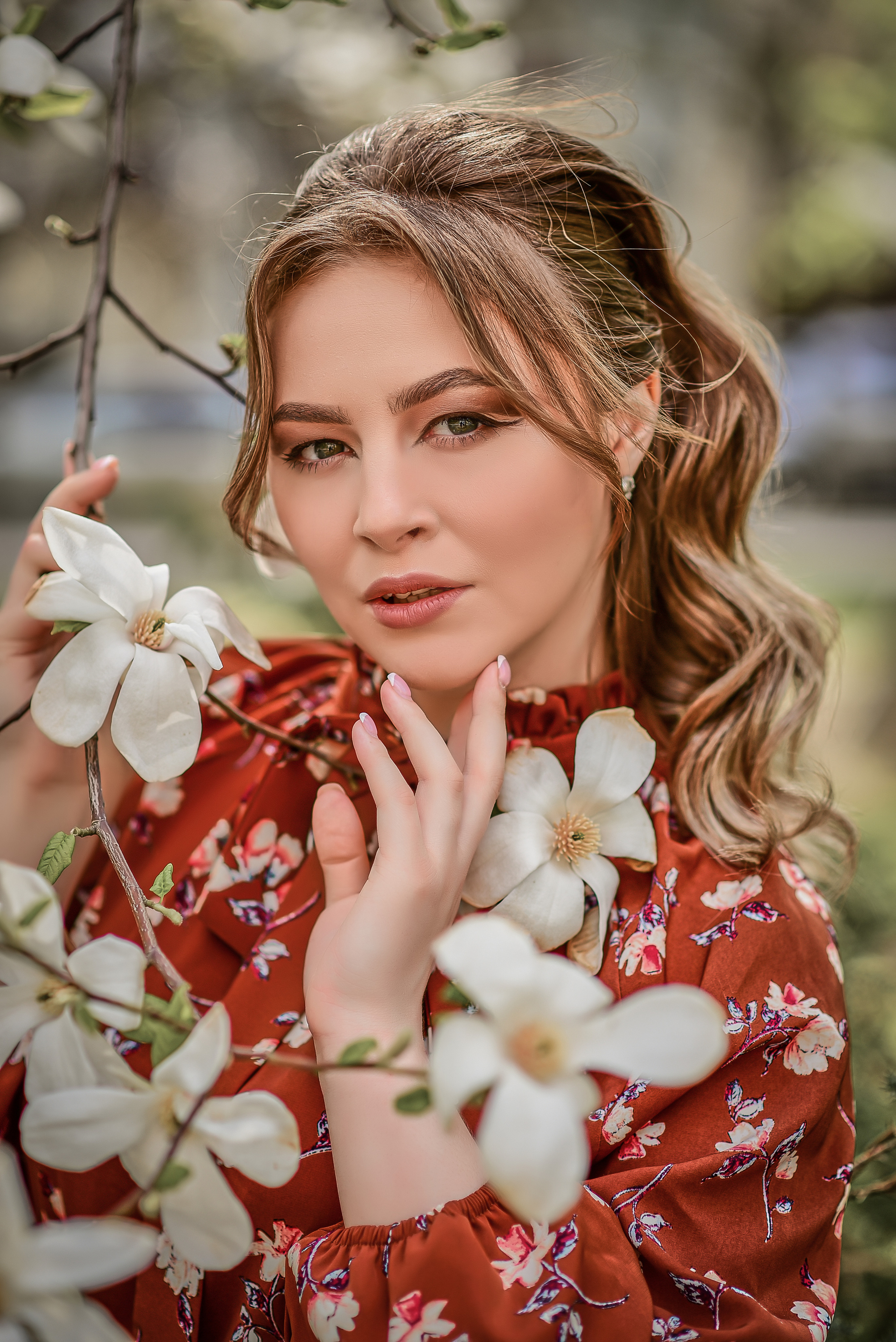 Весна. Съемка в цветении. Семейный и свадебный фотограф в Донецке Донская Анастасия