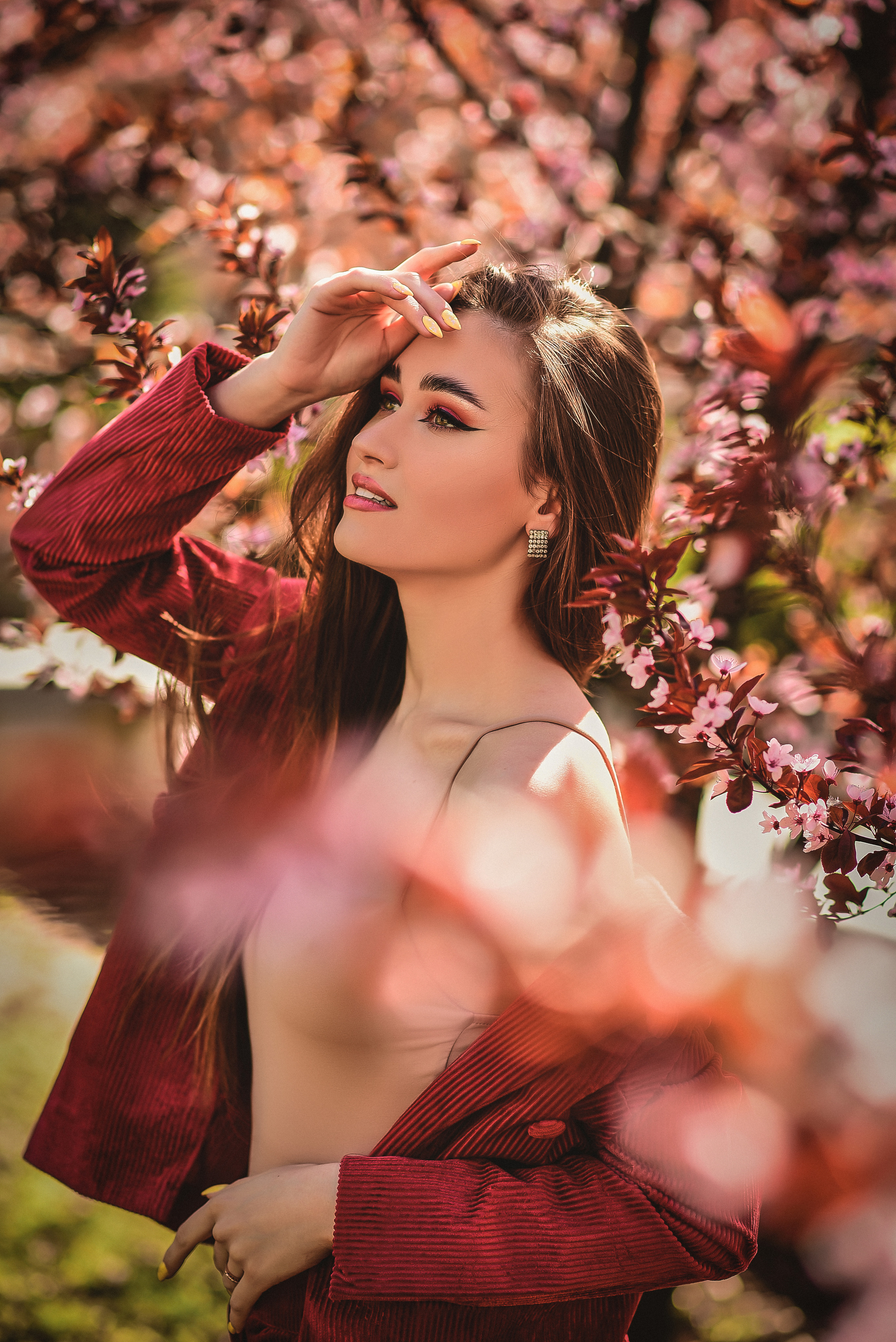 Весна. Съемка в цветении. Семейный и свадебный фотограф в Донецке Донская Анастасия