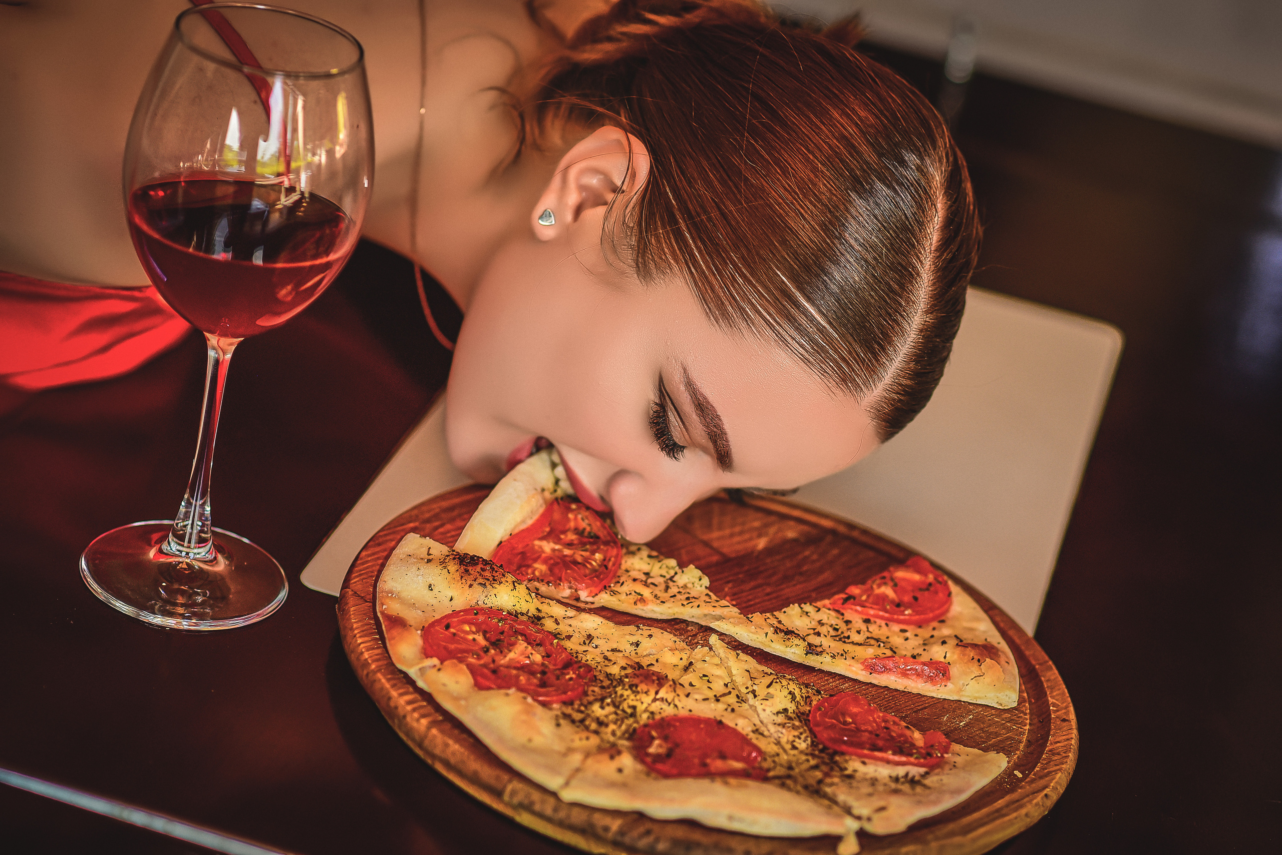 Съемка в кафе, ресторане. Семейный и свадебный фотограф в Донецке Донская Анастасия