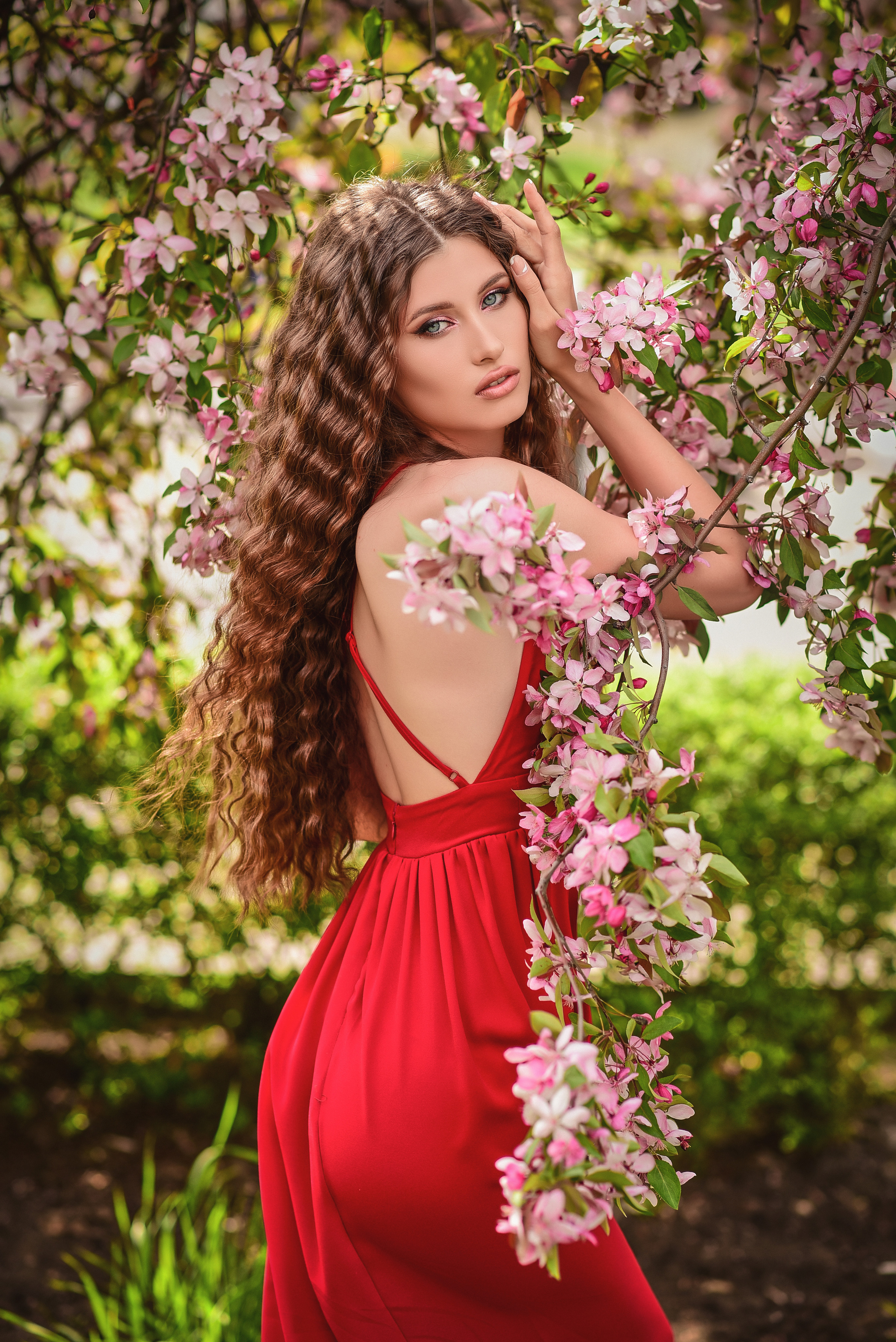 Весна. Съемка в цветении. Семейный и свадебный фотограф в Донецке Донская Анастасия