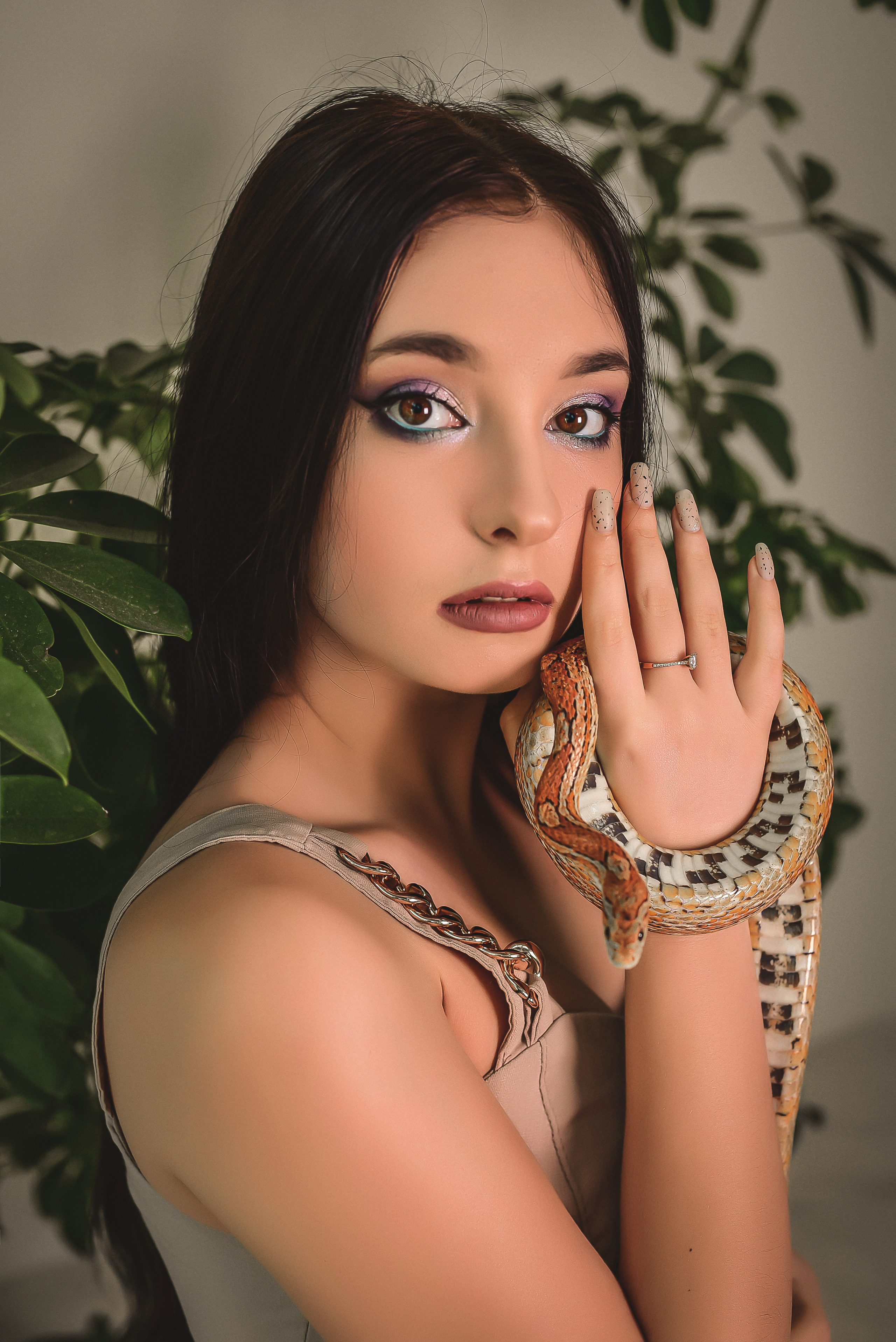 Фоновая студия. Семейный и свадебный фотограф в Донецке Донская Анастасия