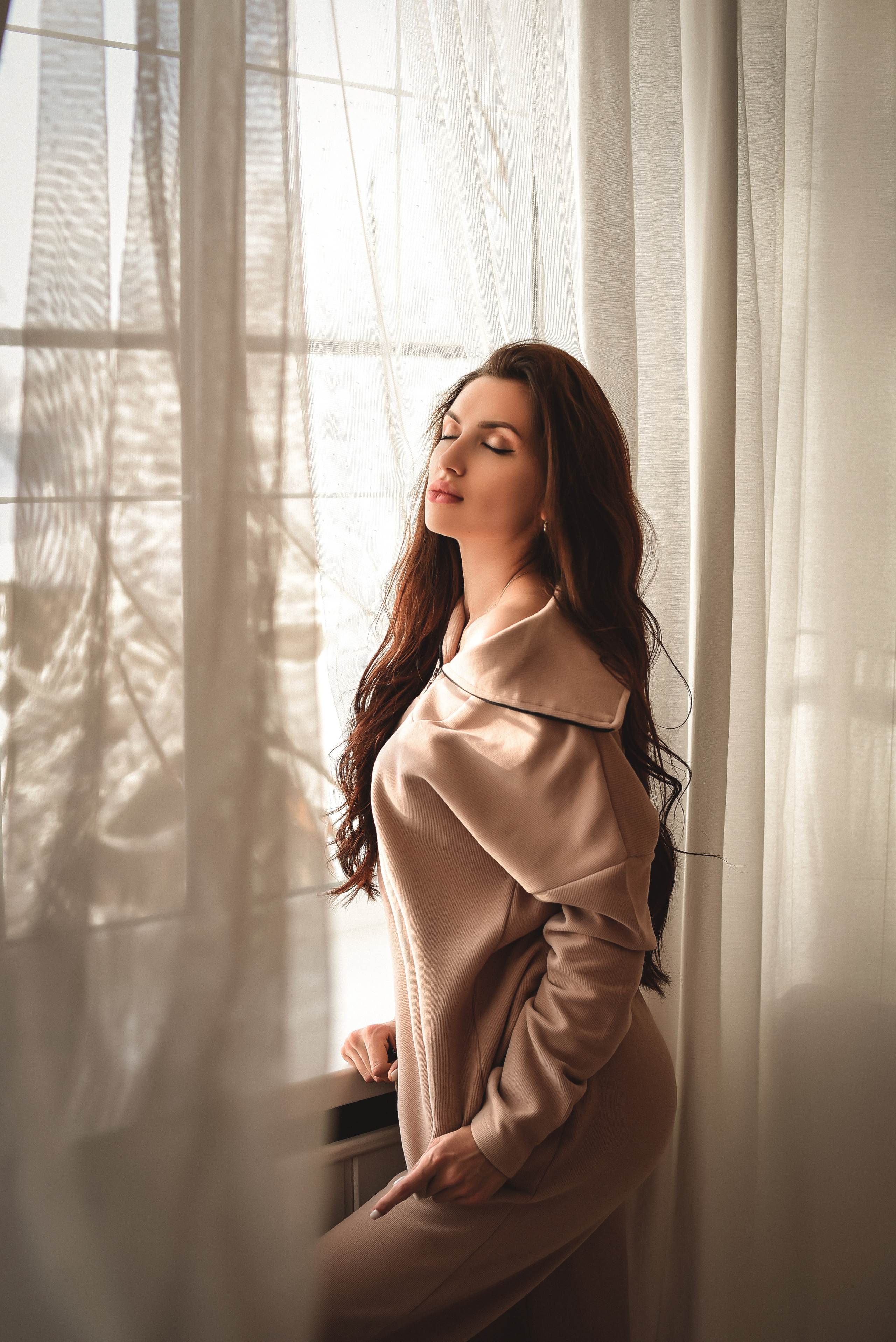 Интерьерная студия. Семейный и свадебный фотограф в Донецке Донская Анастасия