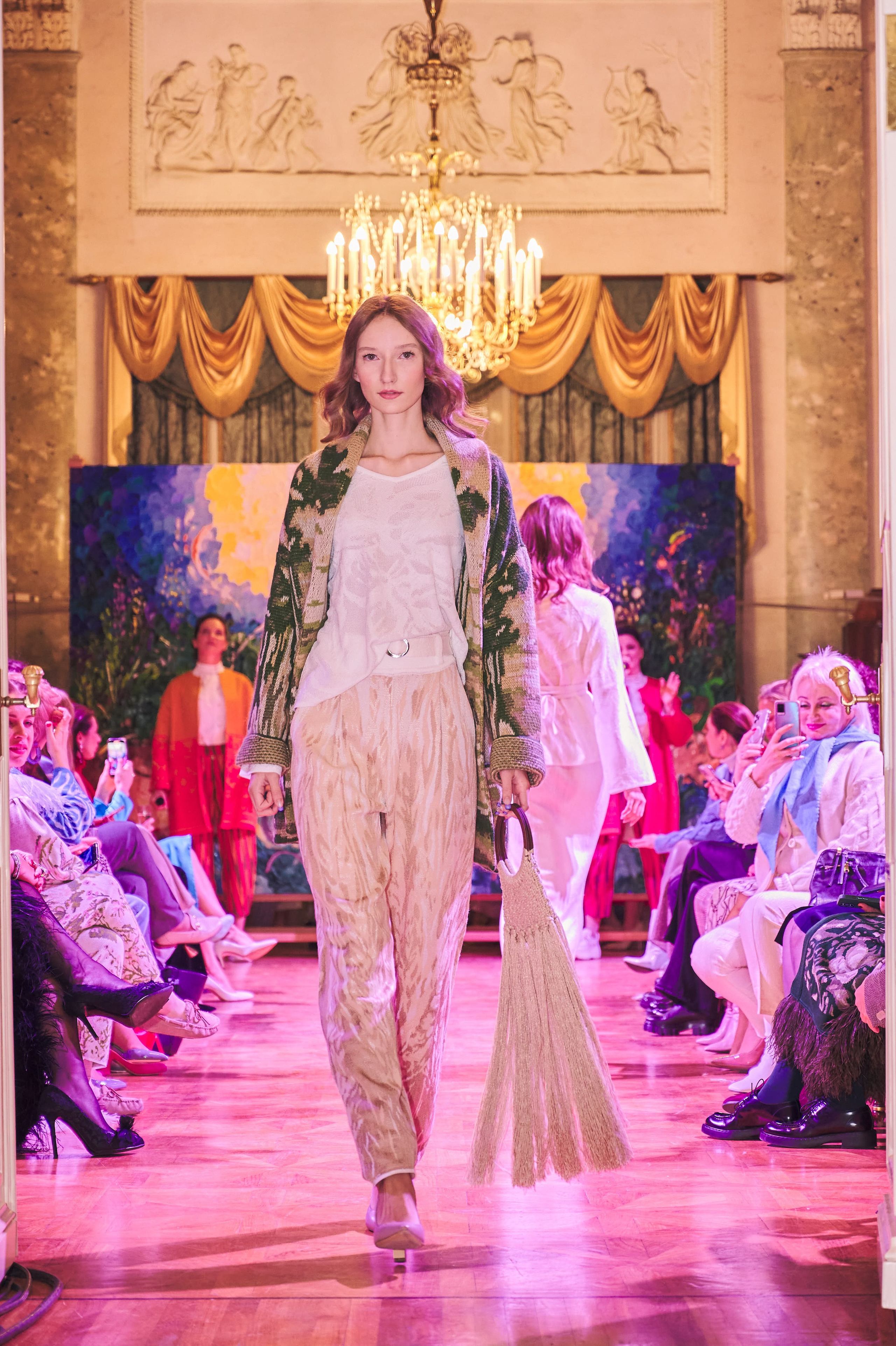 21.09.22 Люблино — Показ коллекции платьев. Никита Хохловский фото и видео продакшн