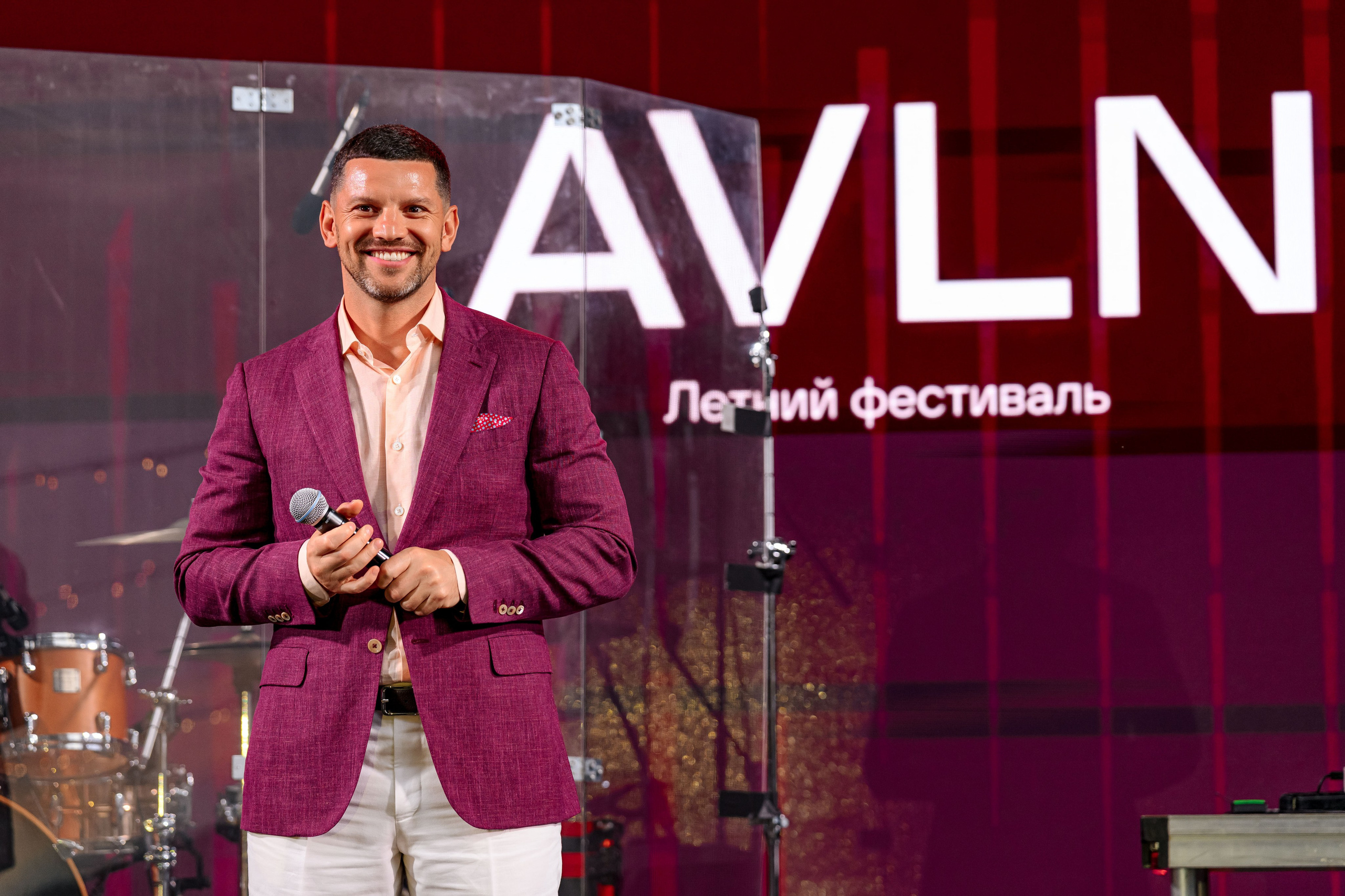 AVLON. Максим Комаров — Профессиональный фотограф