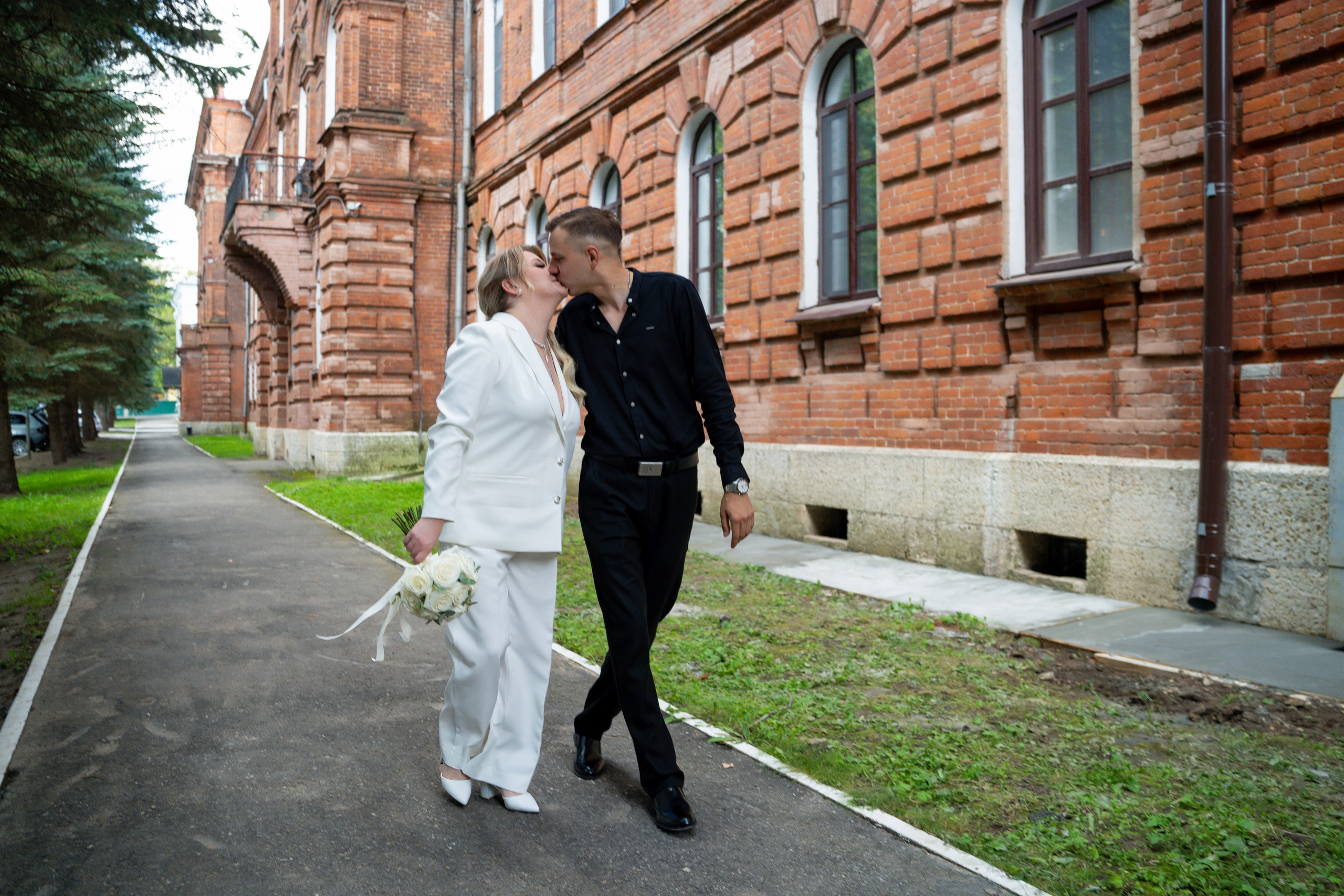 Как Бонни и Клайд. Видеограф Алексей Жарков