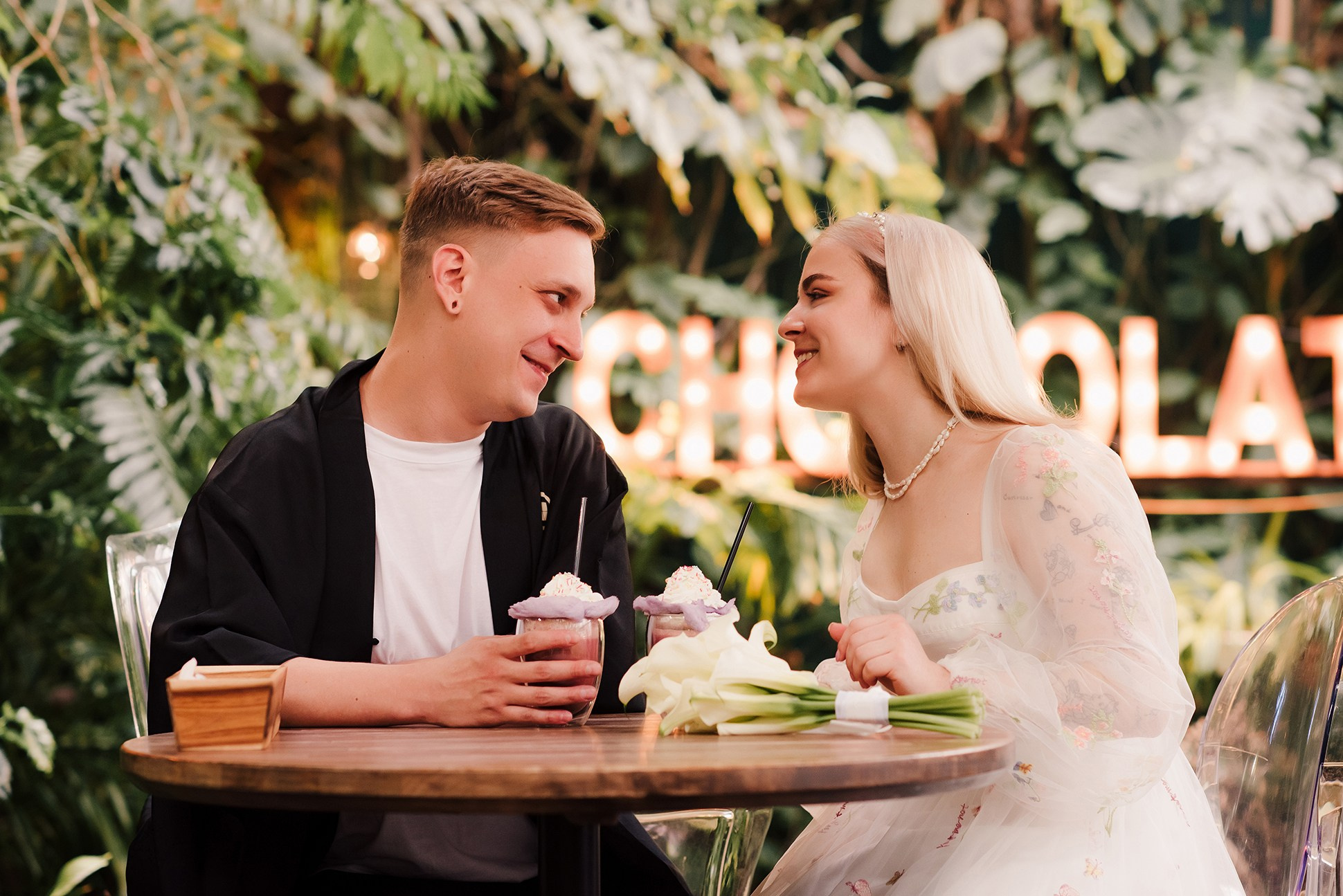 Настя и Артем. Секретный сад. Семейный и Свадебный фотограф. Санкт-Петербург. Пушкин