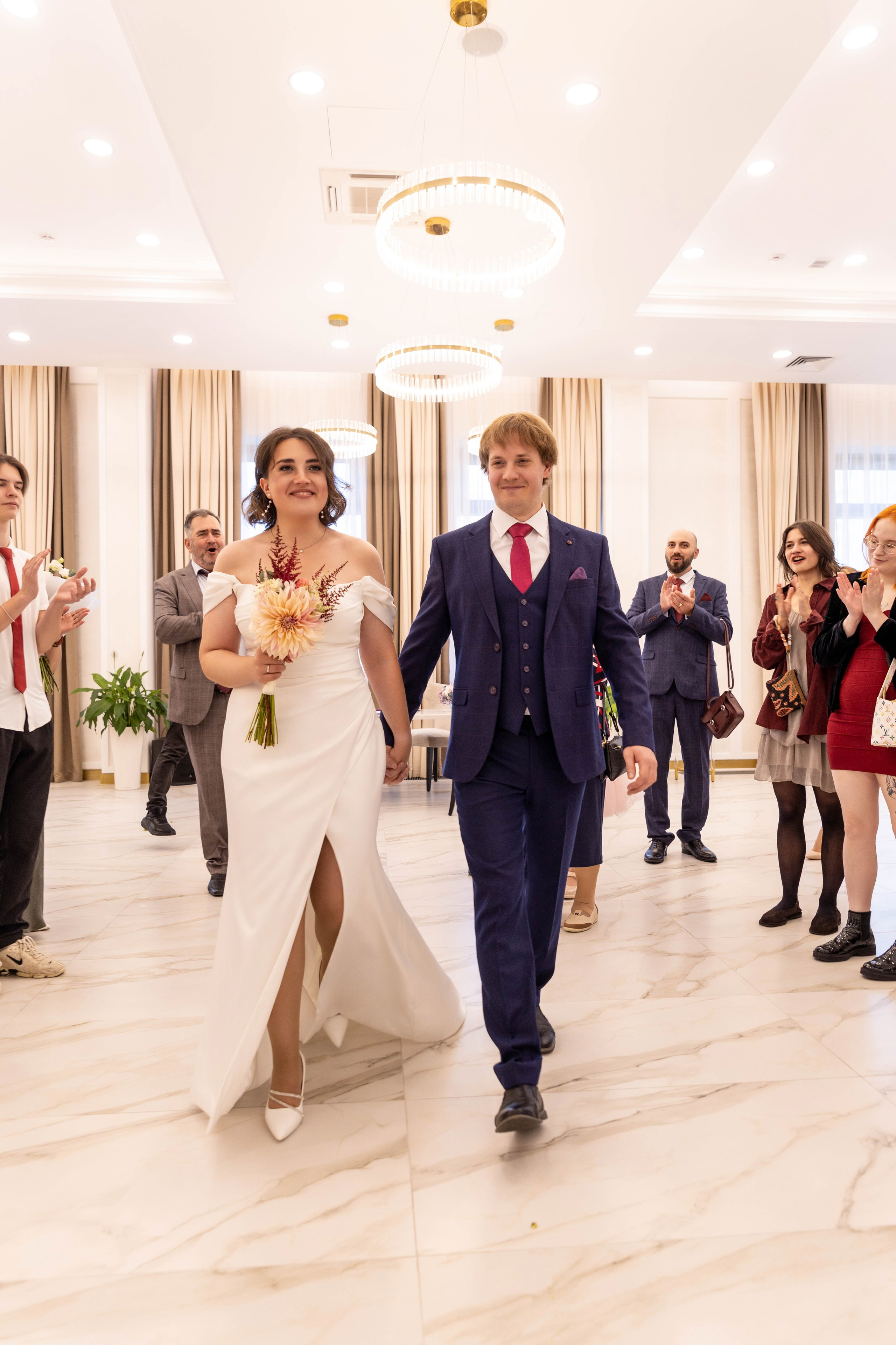 Свадебный день в Москве. Свадебный фотограф Александра Мяскова