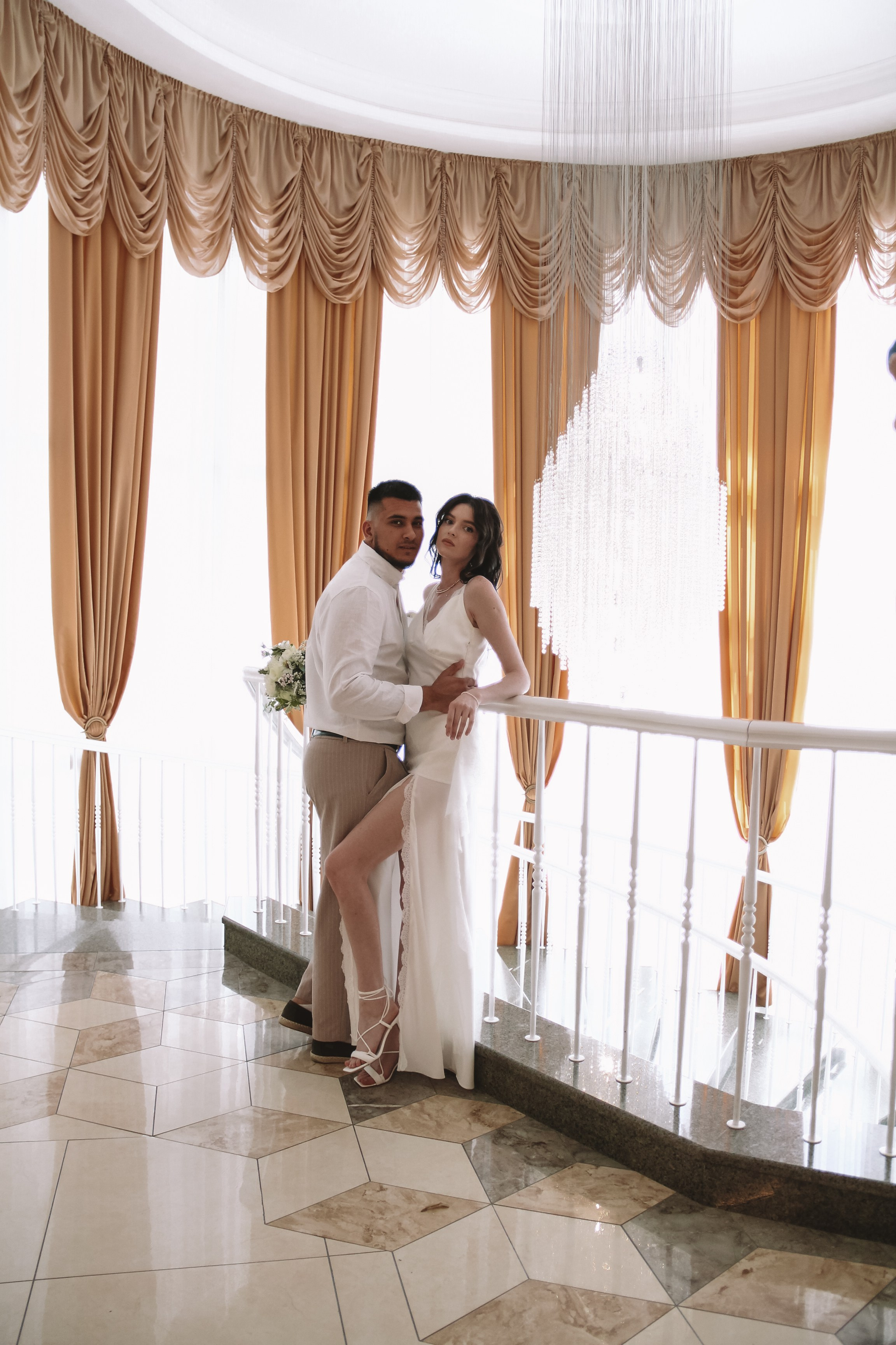 Свадебная история Данила и Ярославны. Семейный фотодуэт Ирина и Николай Власьевы. Фотосессии в Новосибирске