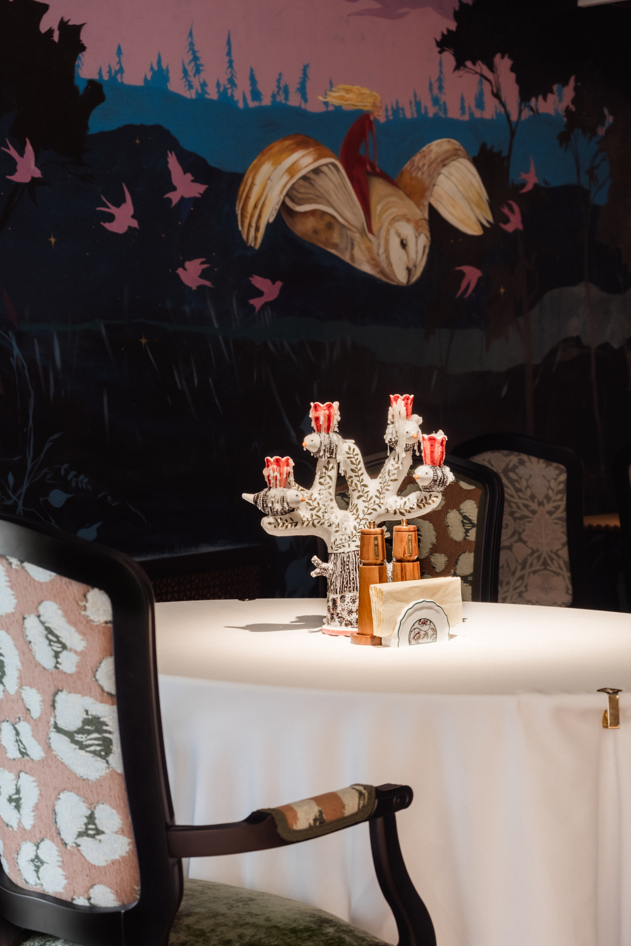 Lili Restaurant by Yana Aspanadze. Ekaterina Symidi. Interior Photographer