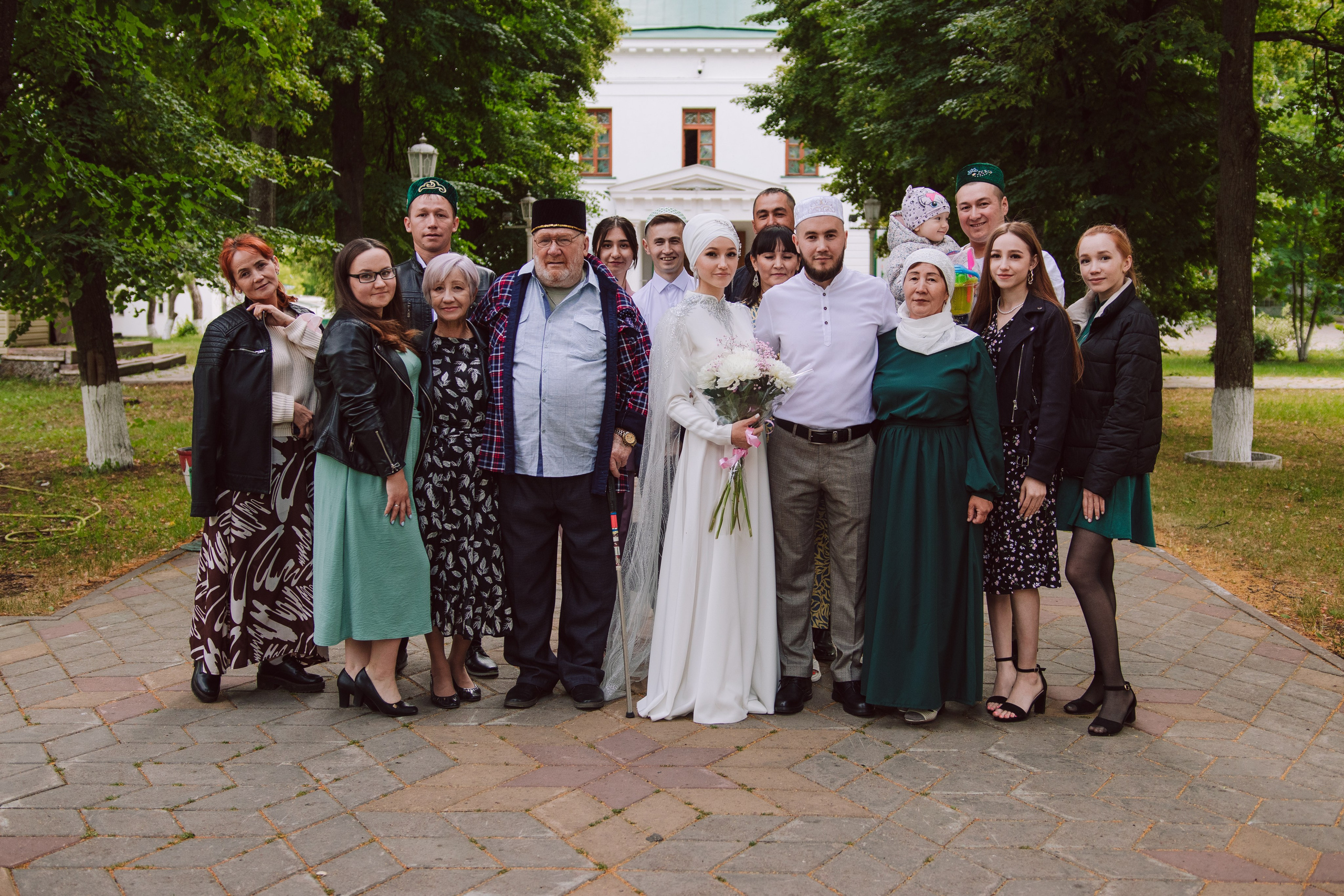 Профессиональный свадебный фотограф в Уфе от 3000 руб. Свадебный и семейный фотограф в Уфе и Башкирии Дмитрий Коломеец