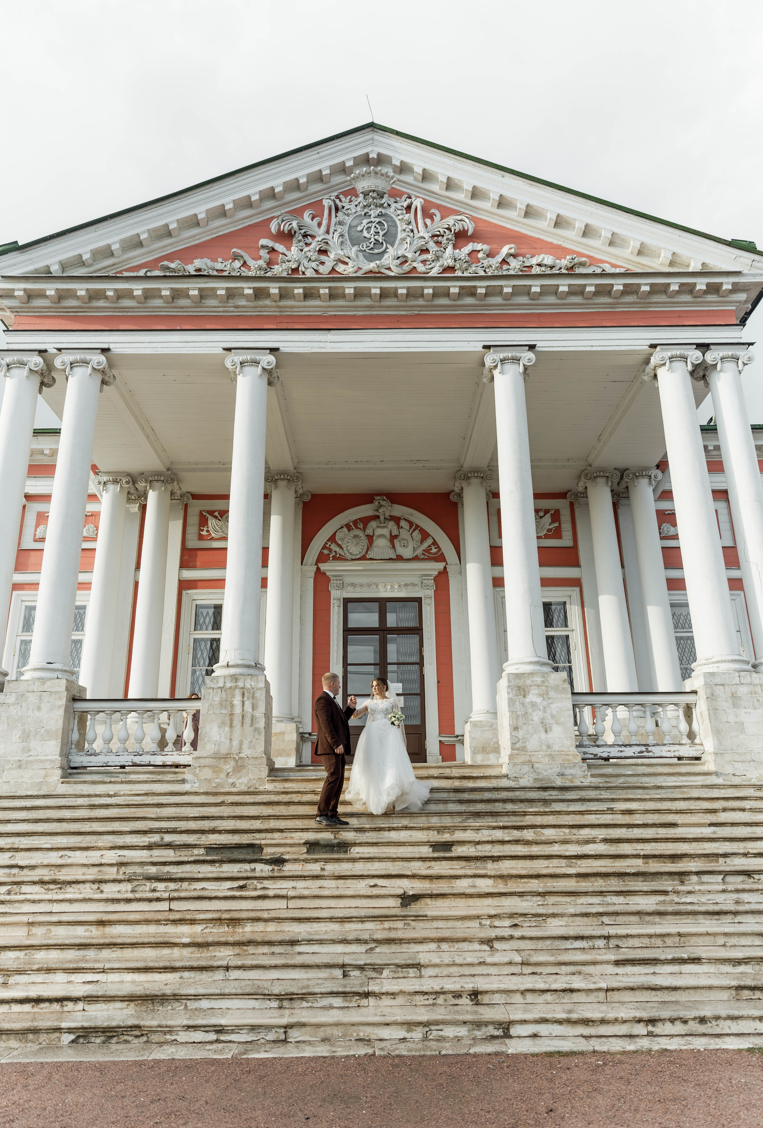 Женя&Наташа (прогулка в парке Кусково). Фотограф в Москве Юлия Хамзина