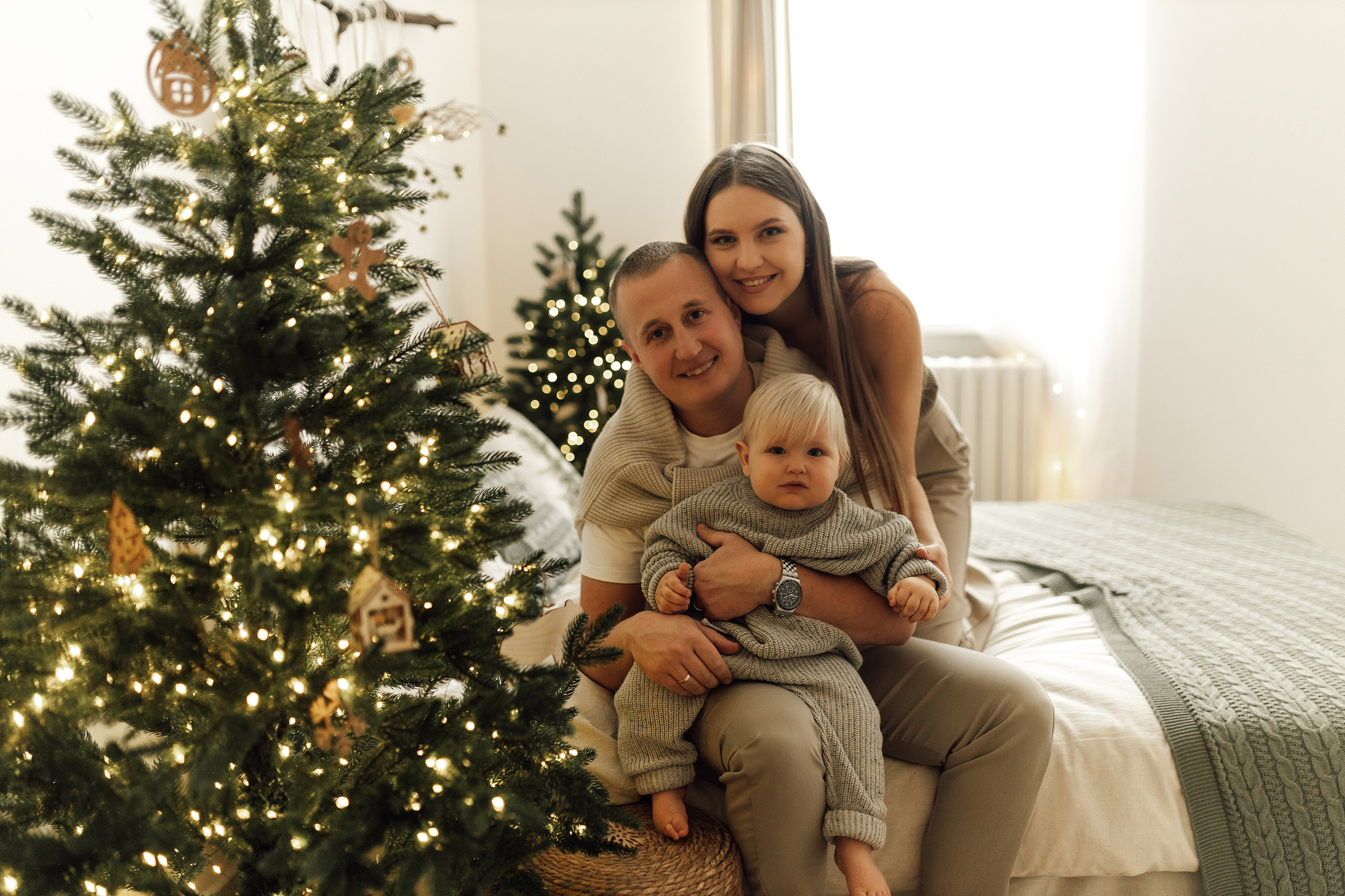 Лена с семьёй новый год+ 1 годик. Фотограф в Москве Юлия Хамзина