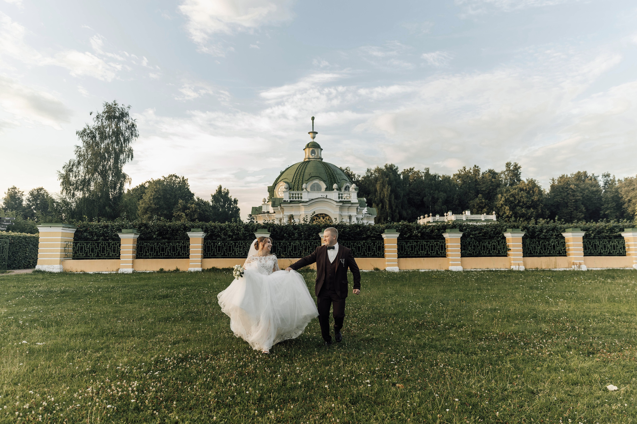 Женя&Наташа (прогулка в парке Кусково). Фотограф в Москве Юлия Хамзина