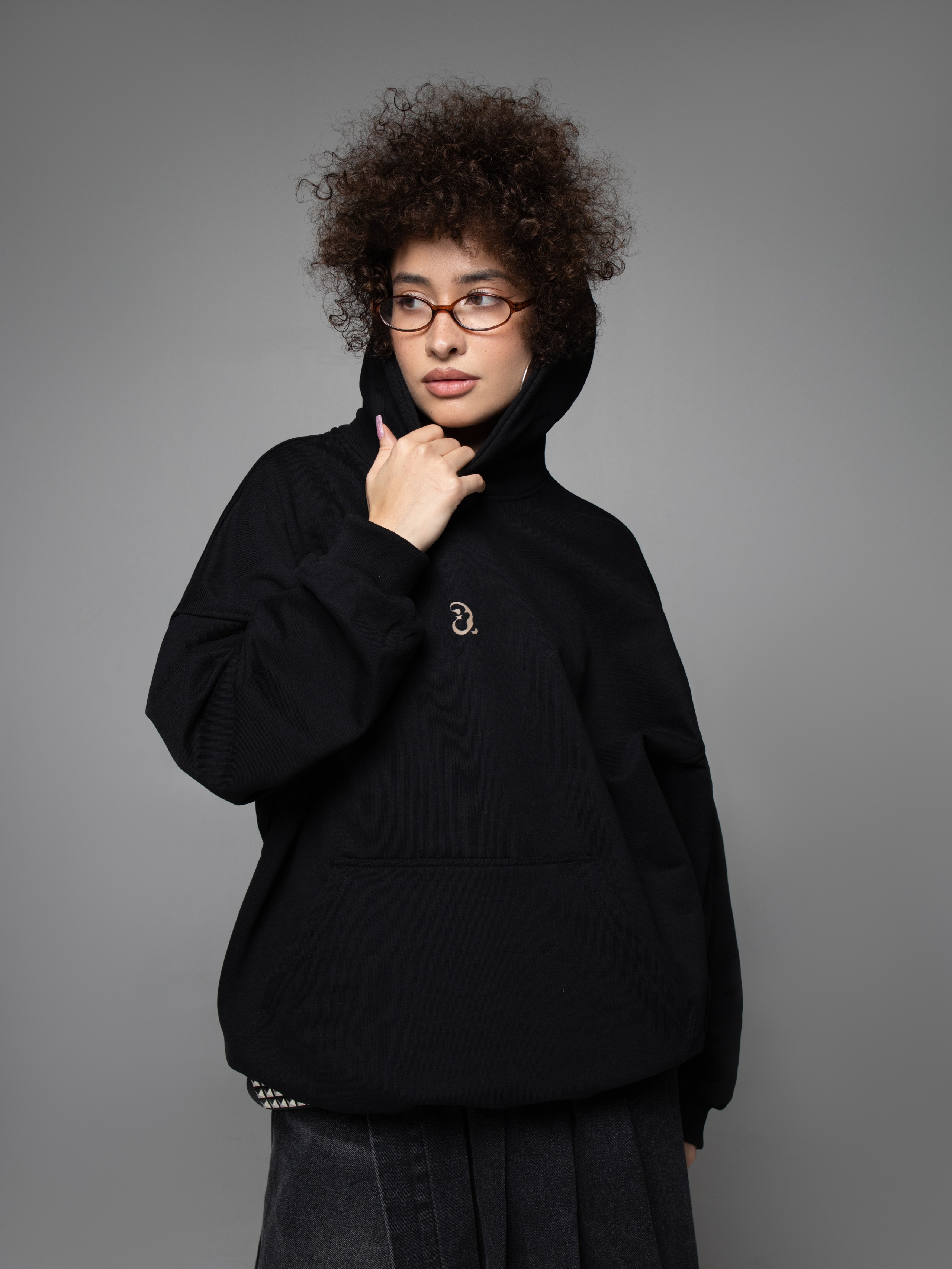 КАТАЛОГ | серый фон. RUNA production — стильные съемки для брендов