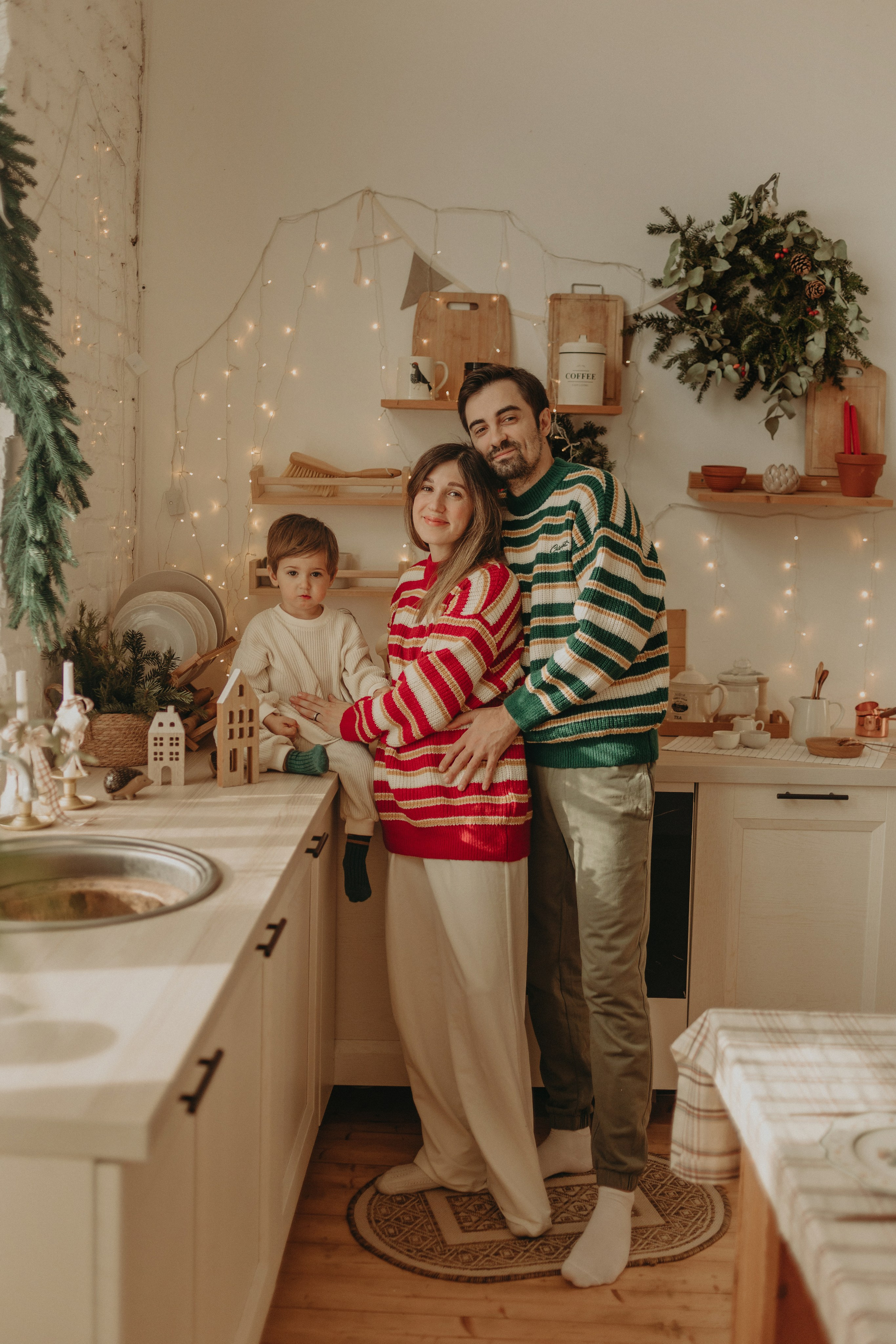 Новогодние фотографии 2024\2025 году, короткие сьемки. Фотограф в Краснодаре Евгения Михаевич