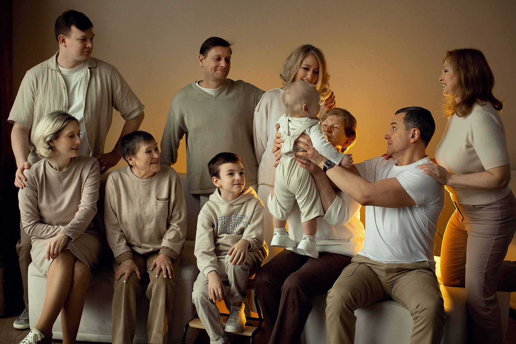 Фотосессия поколений в студии. Tatyana Nadezhdina Family photographer