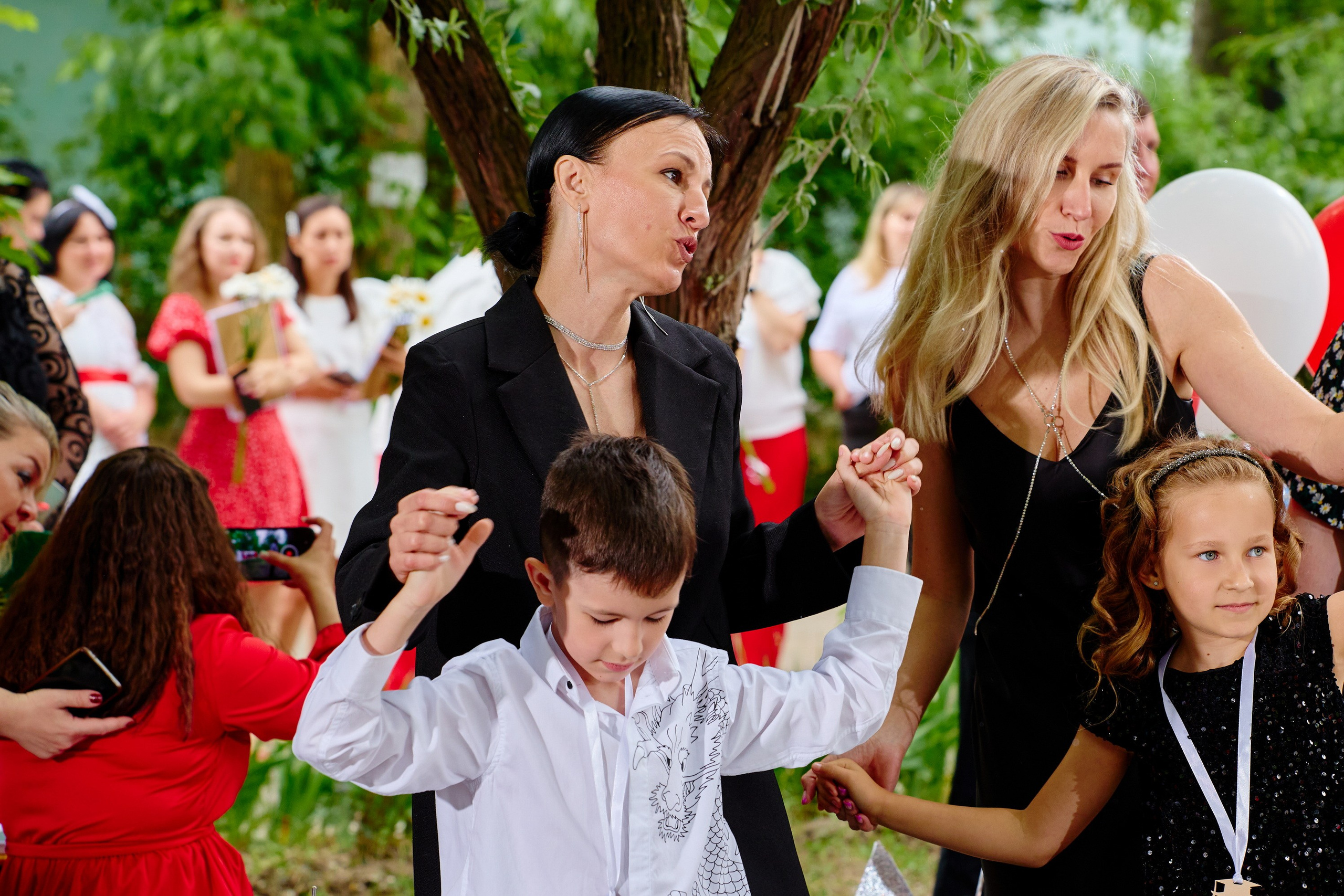 Выпускной 45 сад. Фотограф Выпускные альбомы Таганрог Сергей Коробченко