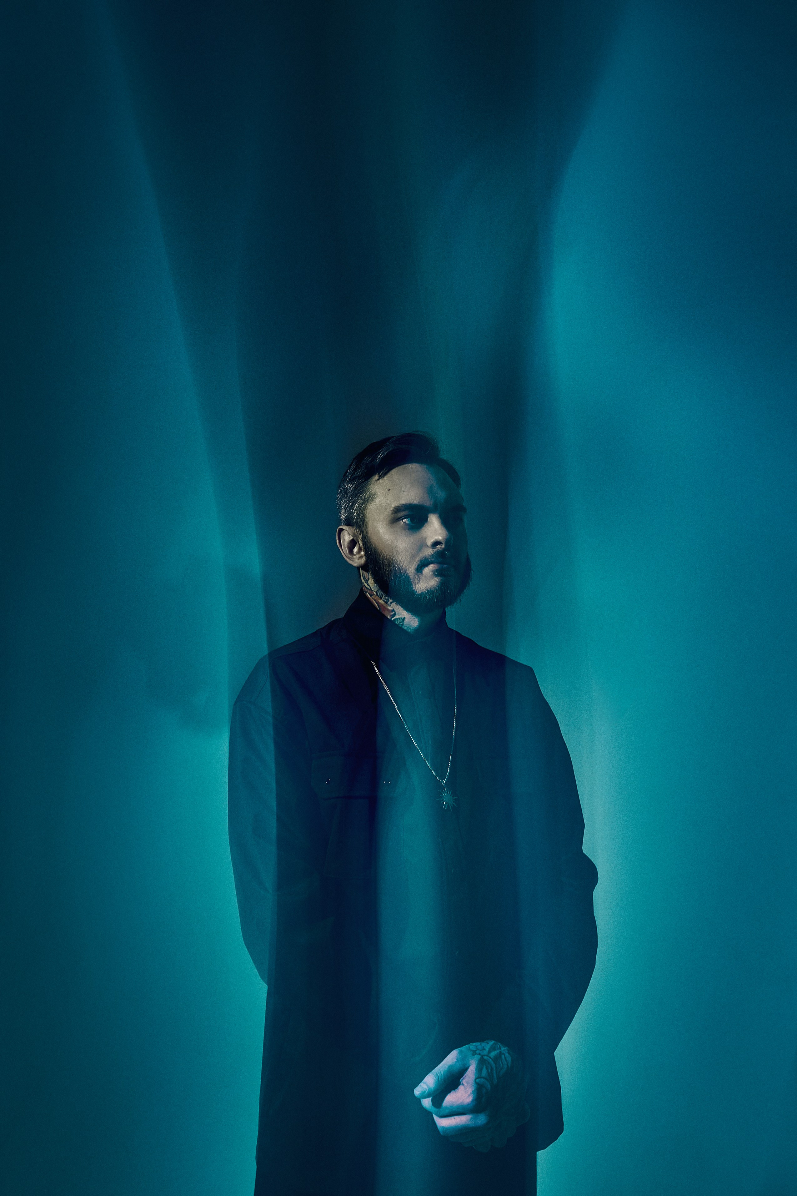 мужской портрет с длинной выдержкой