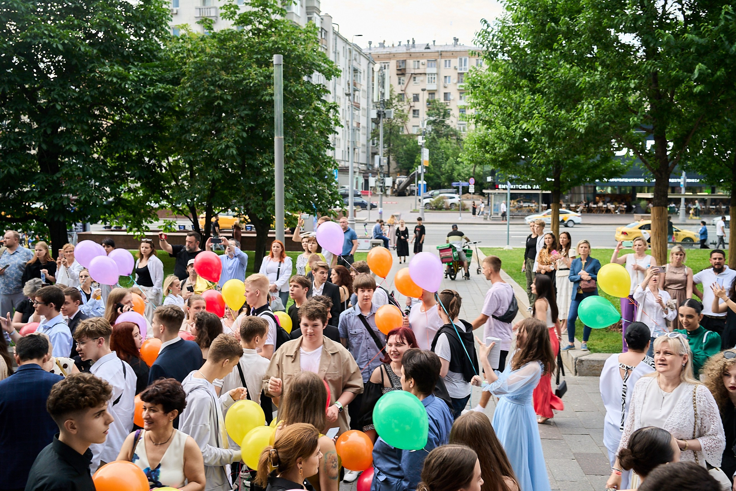 Выпускной 9 класс 2024. Фотограф и Видеограф в Москве. Олег Корушев