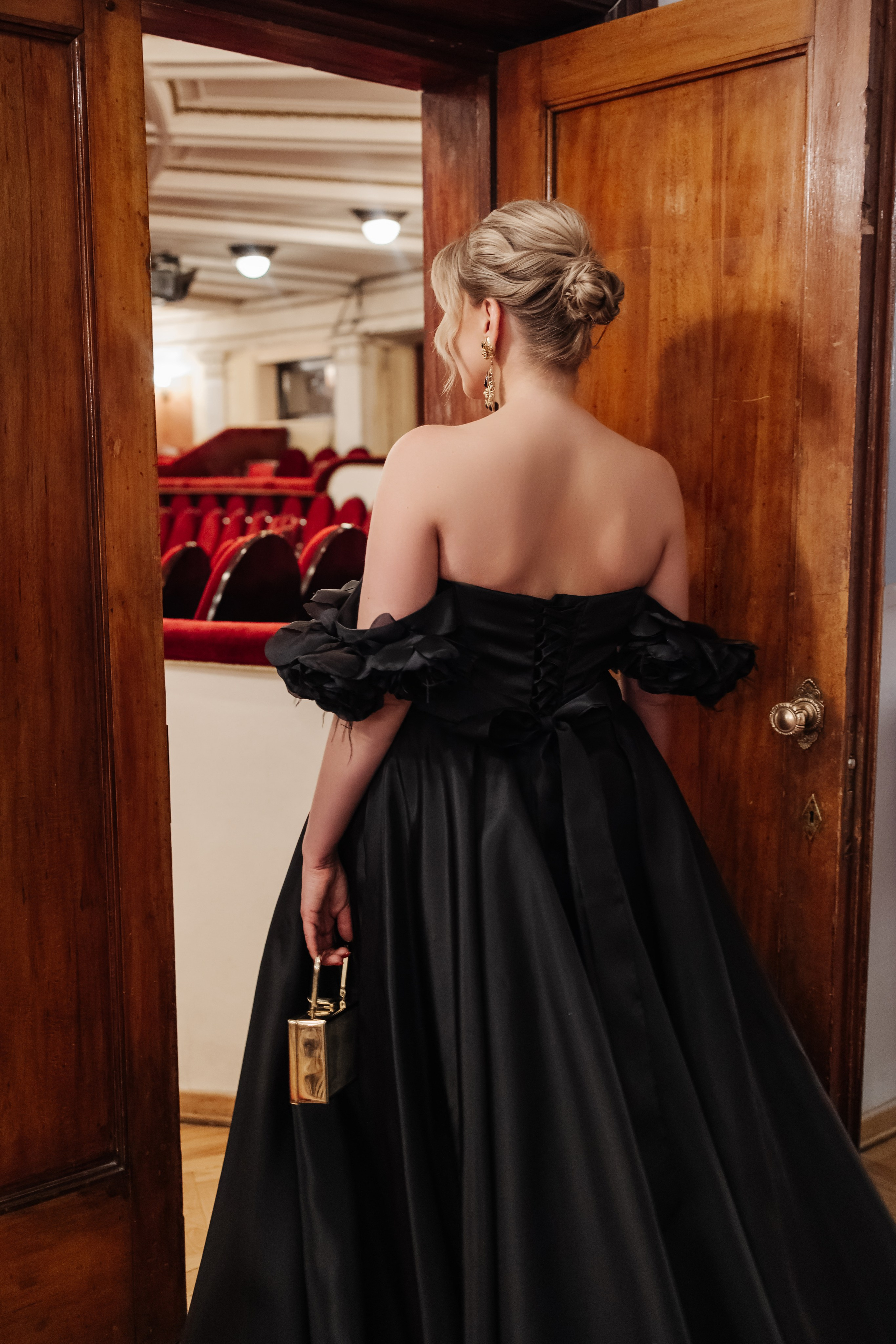 Фотопроект ТЕАТР. Анна Подчас — фотограф роскошных и успешных