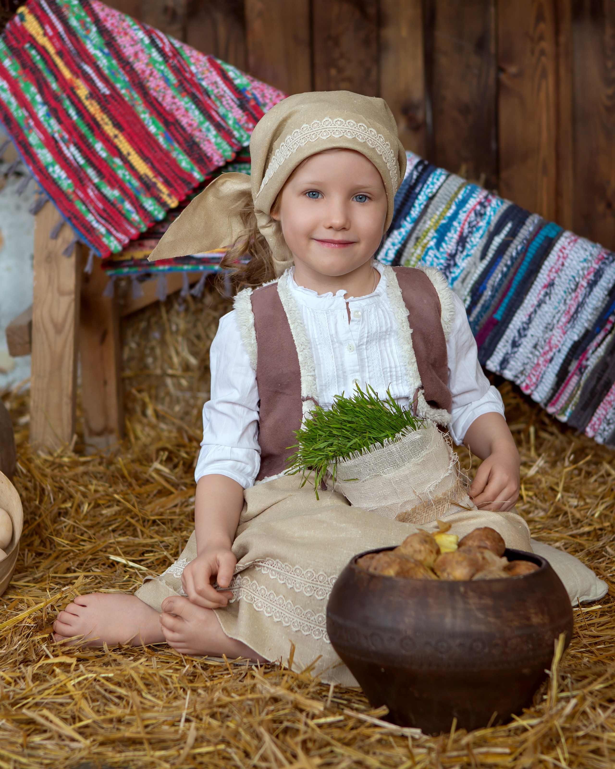Девочка с горшочком 