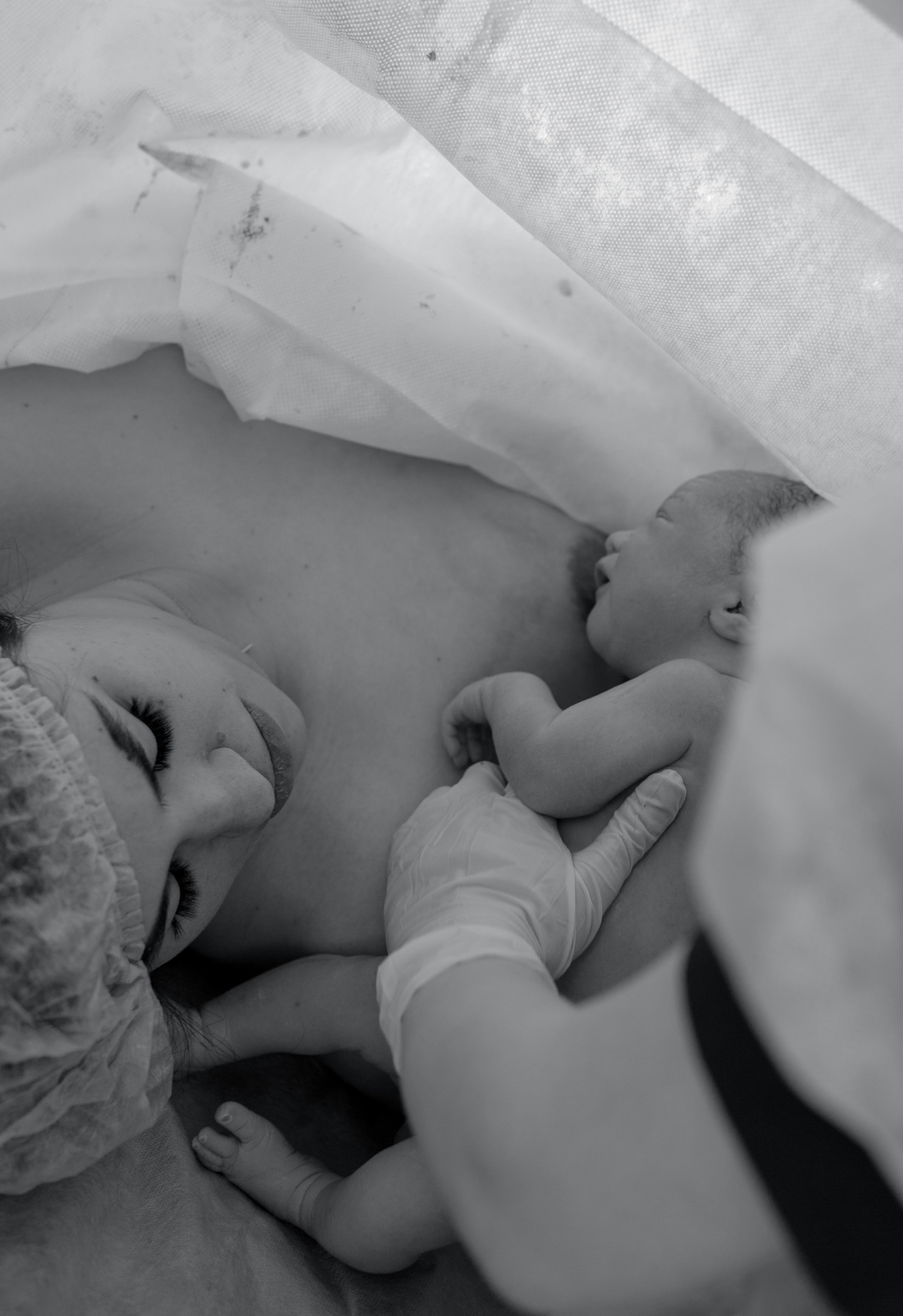 Фотографии Операция Кесарево сечения. Фотограф новорожденных в Нижнем Новгороде Надежда Кадылкина